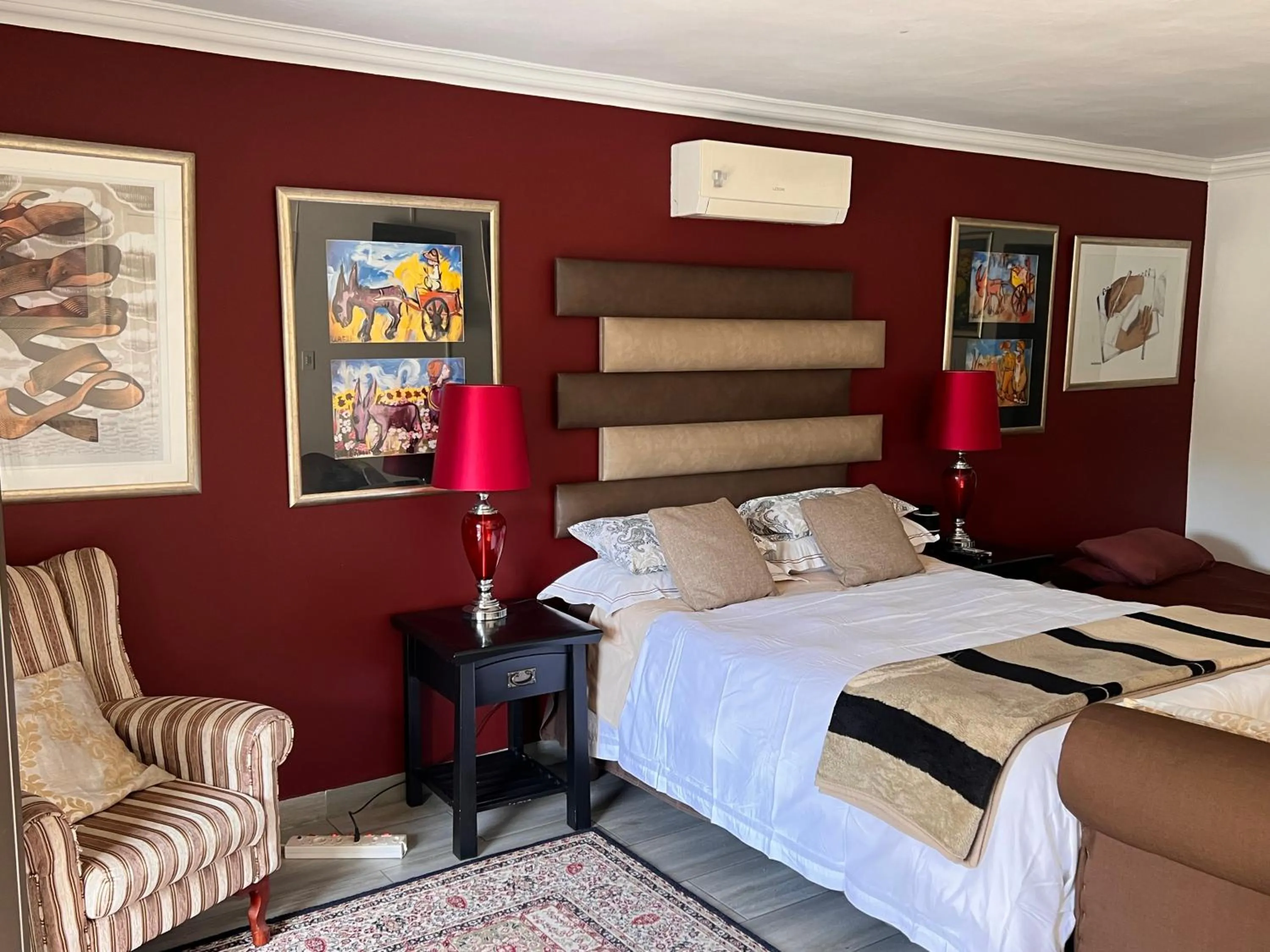 Bed in 2 Op Terblanche Guesthouse