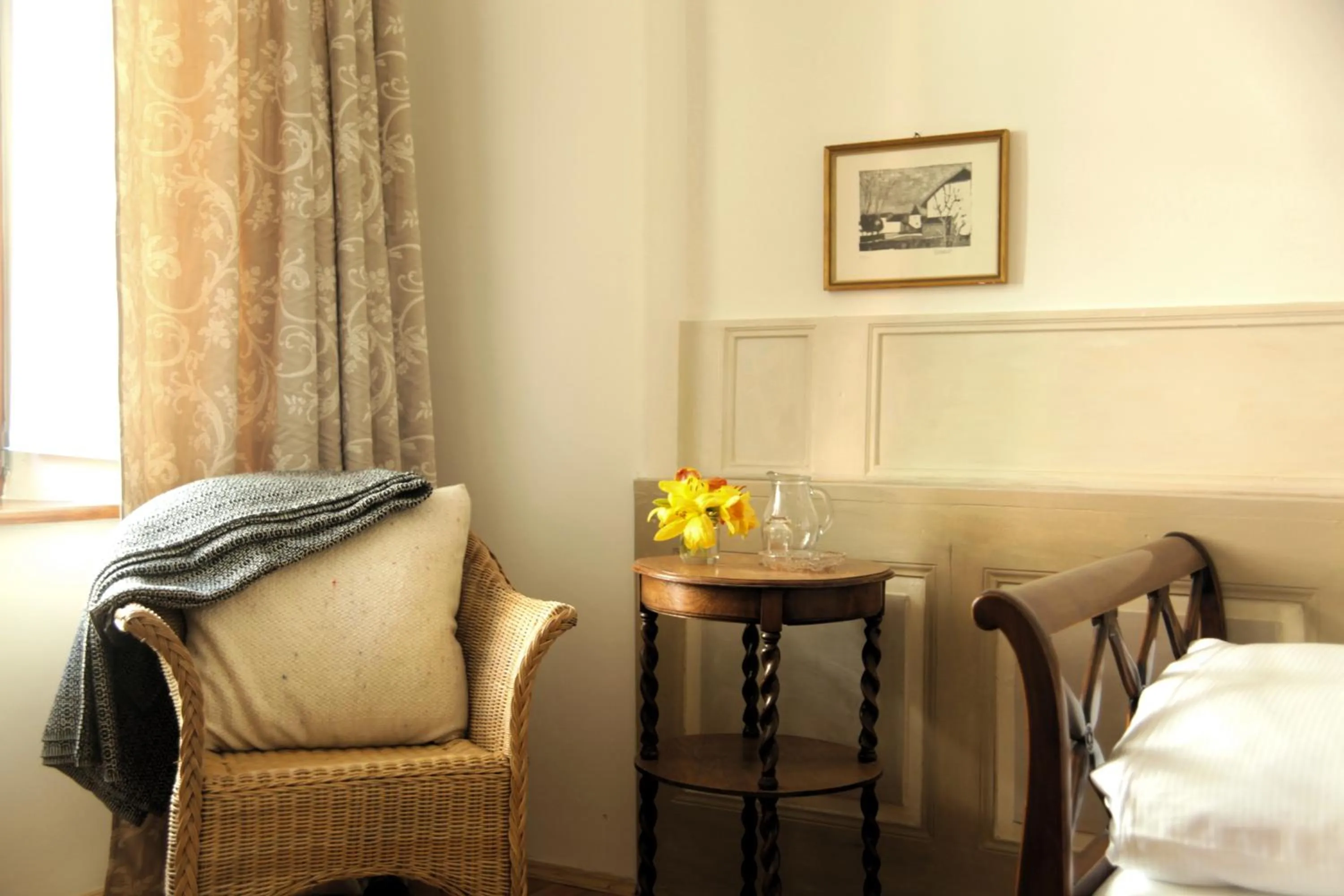 Other, Bed in Boutique-Hotel Guesthouse Le Locle