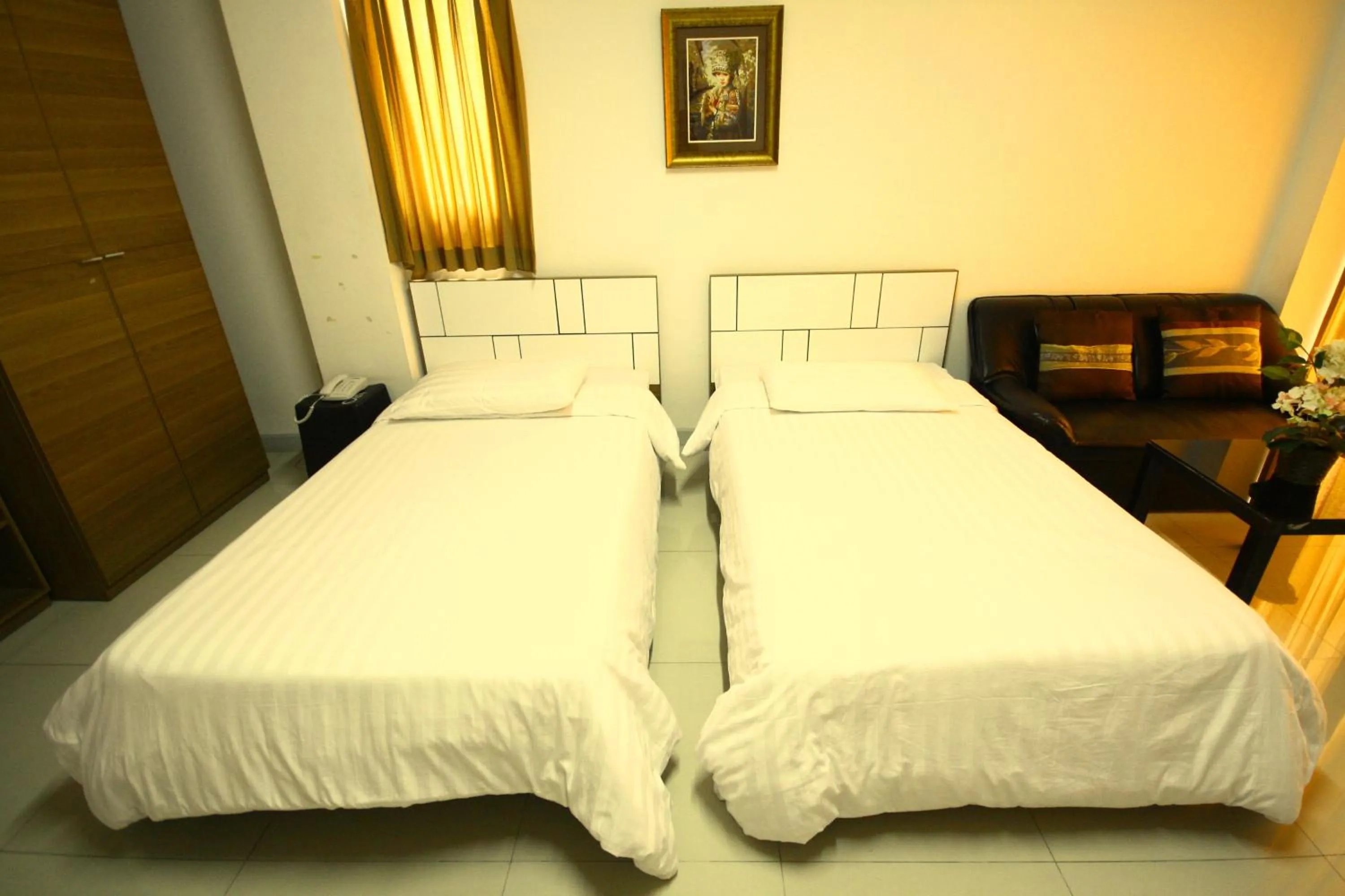 Photo of the whole room, Bed in At Home Phetkasem