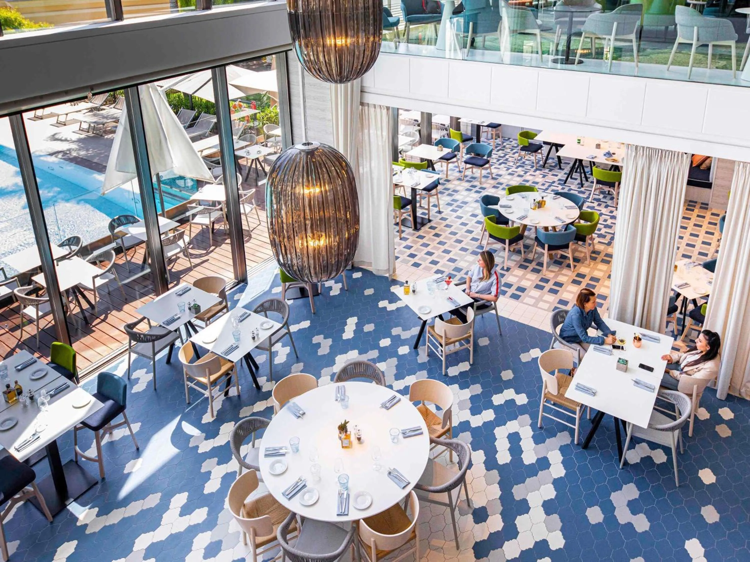 Restaurant/places to eat in Novotel Monte-Carlo