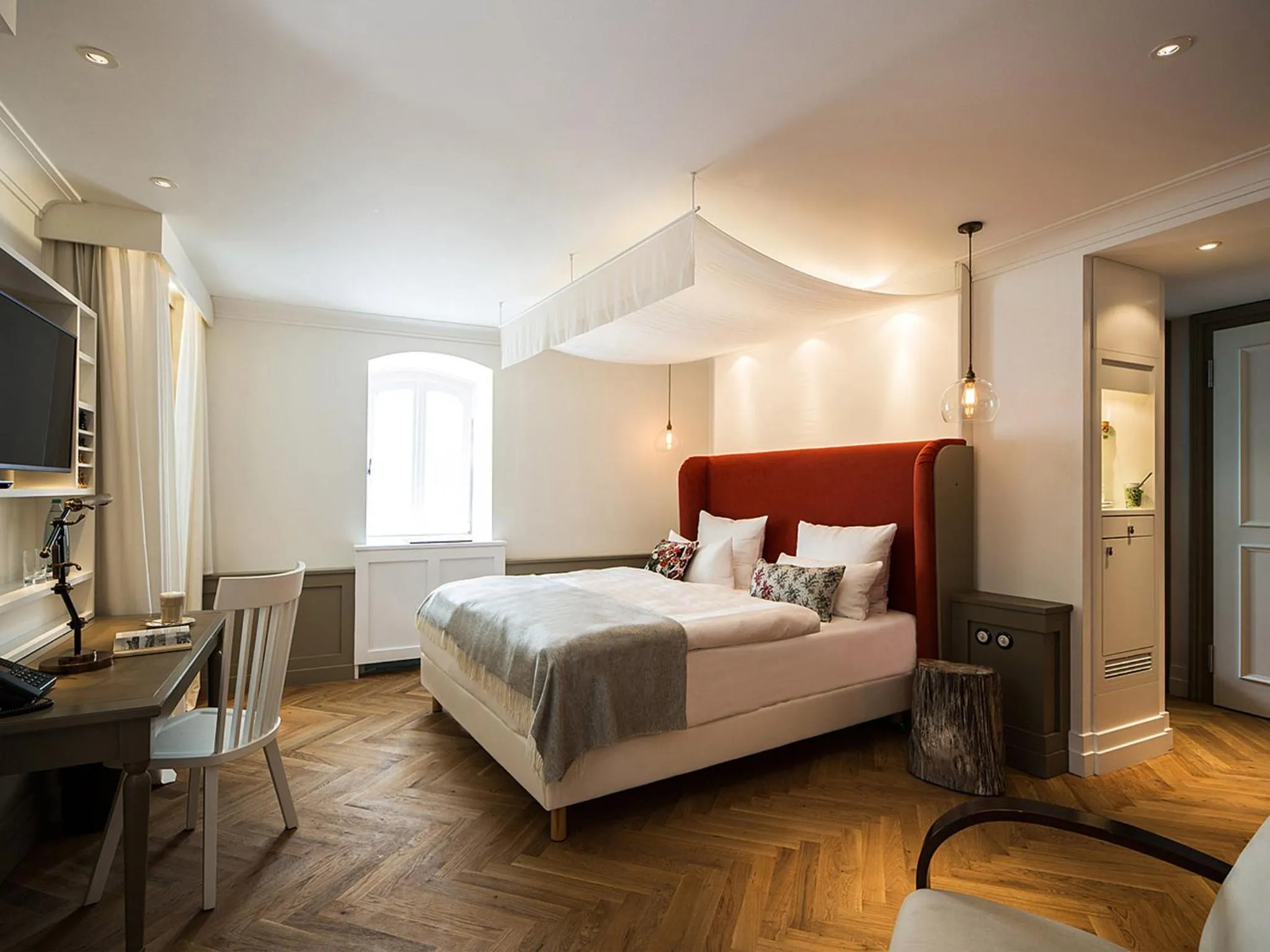 Photo of the whole room, Bed in LA MAISON hotel & spa