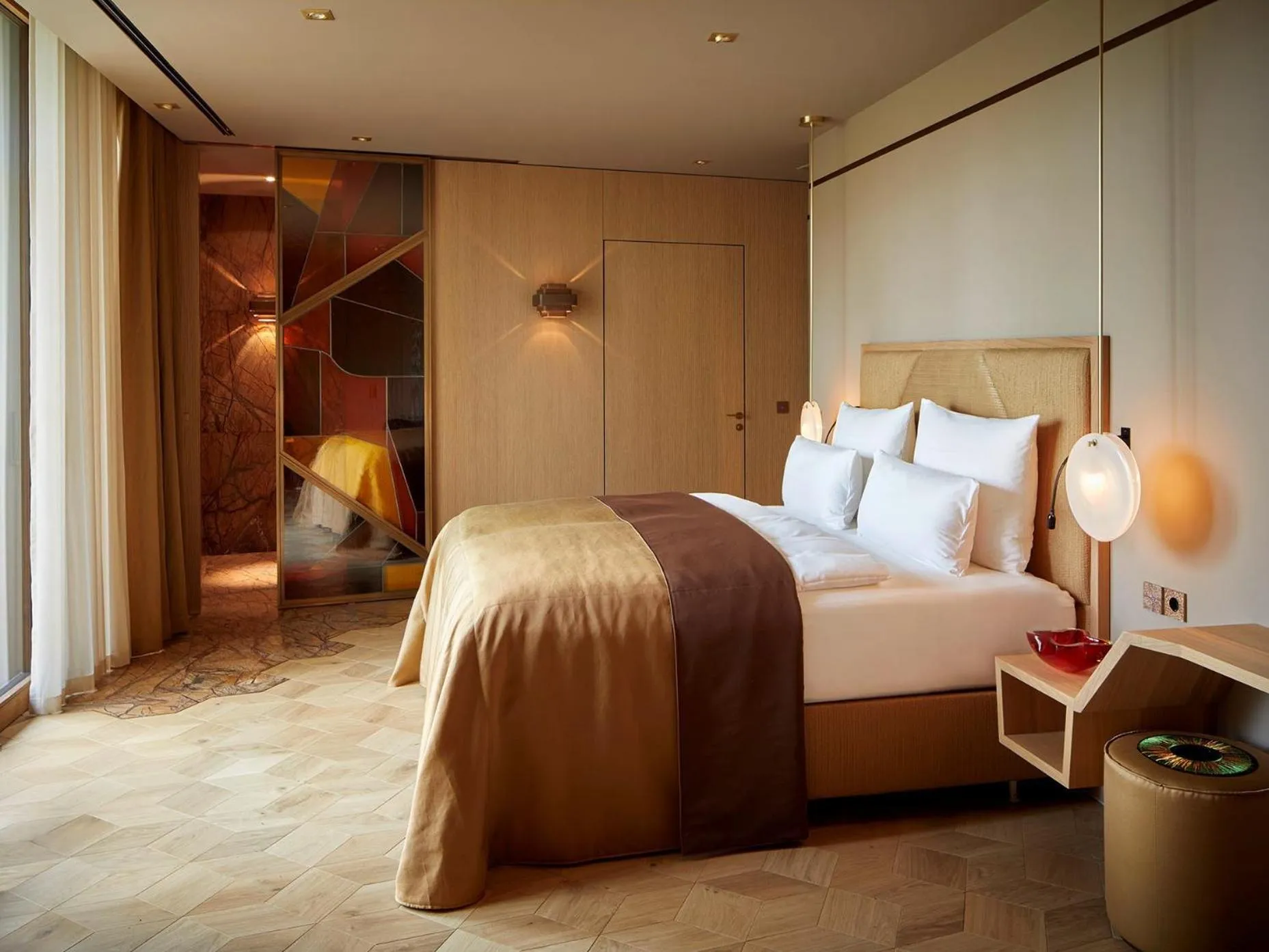 Bed in LA MAISON hotel & spa