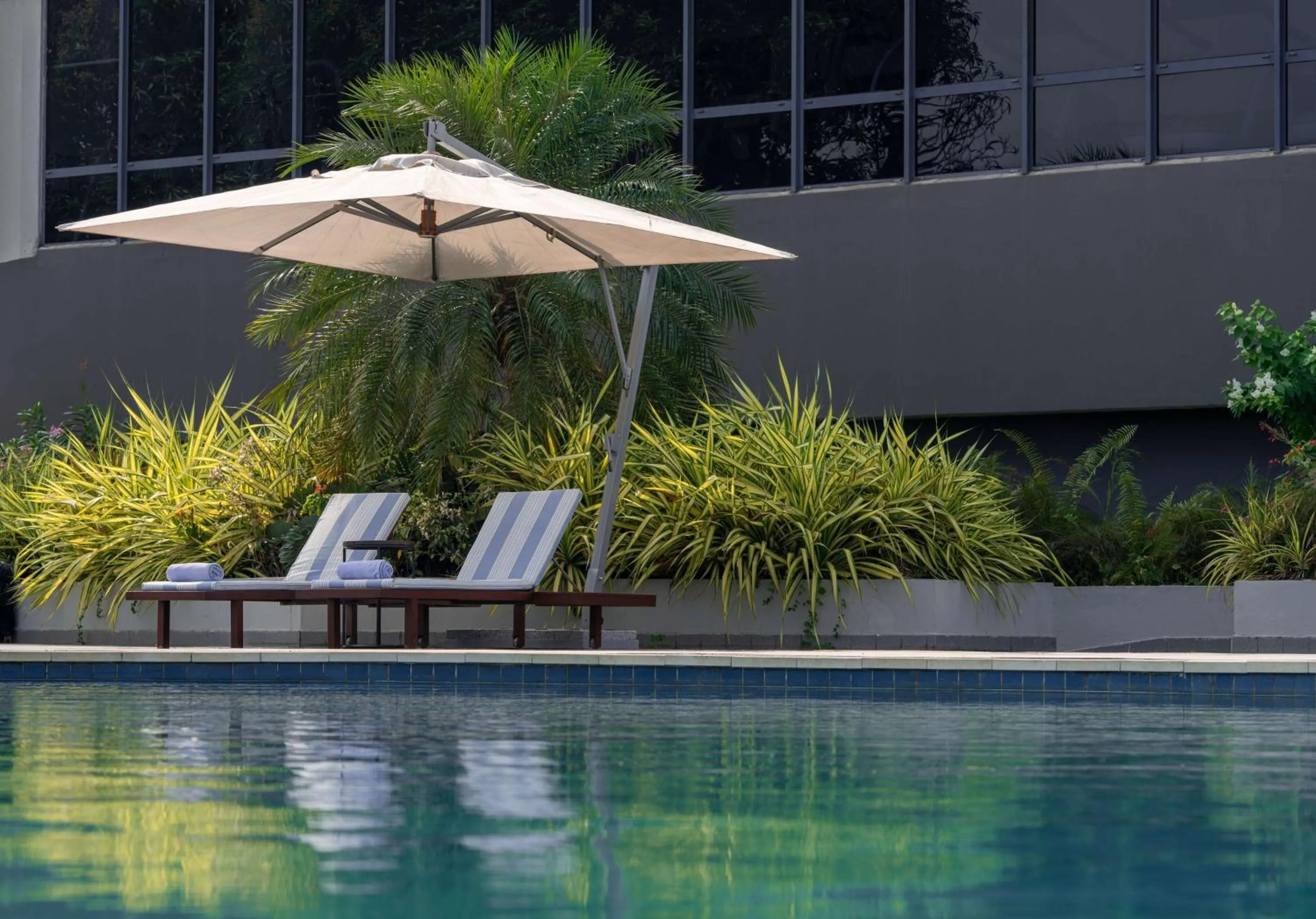 Pool view in Radisson Blu Okoume Palace Hotel, Libreville