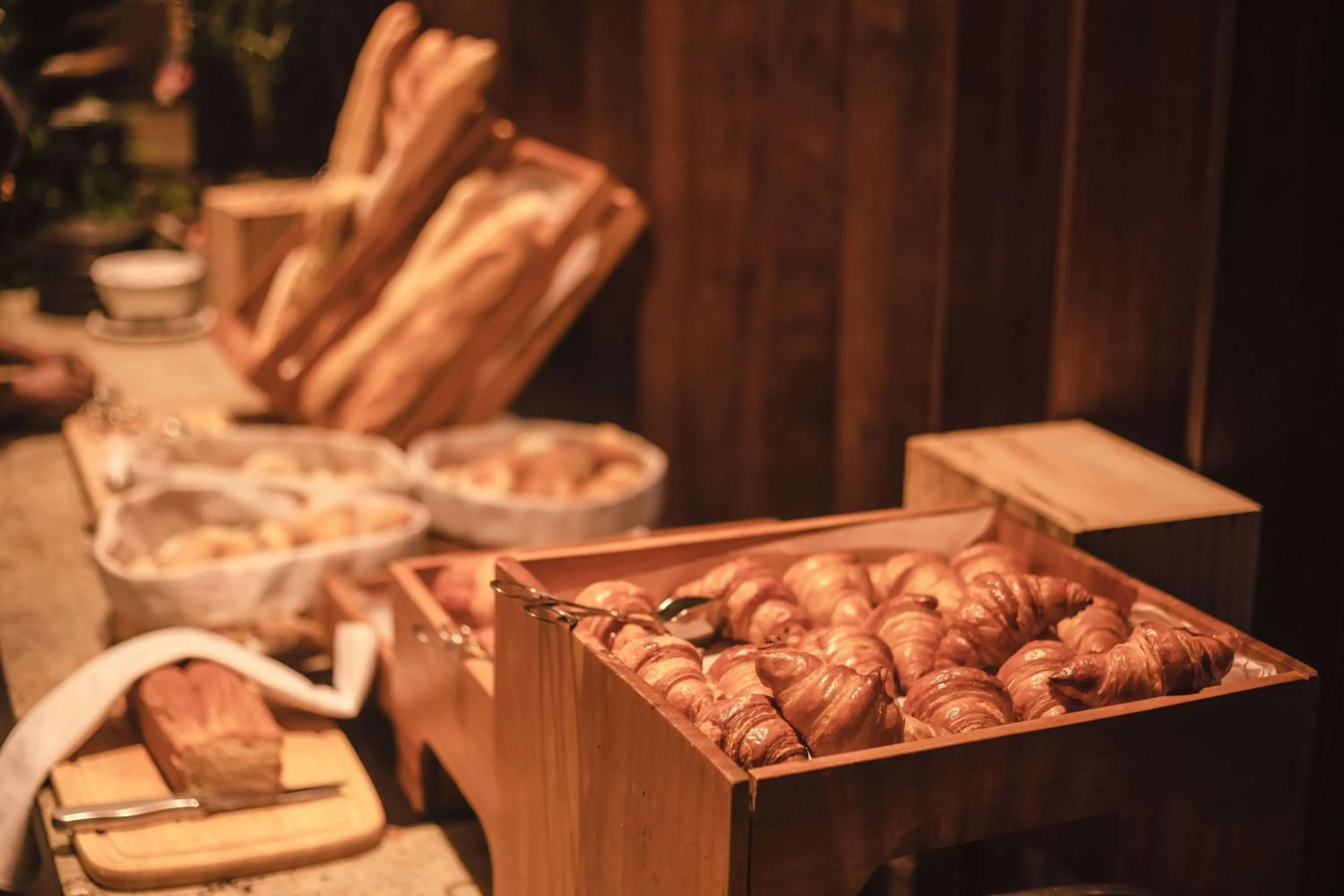 Restaurant/places to eat in Radisson Blu Okoume Palace Hotel, Libreville