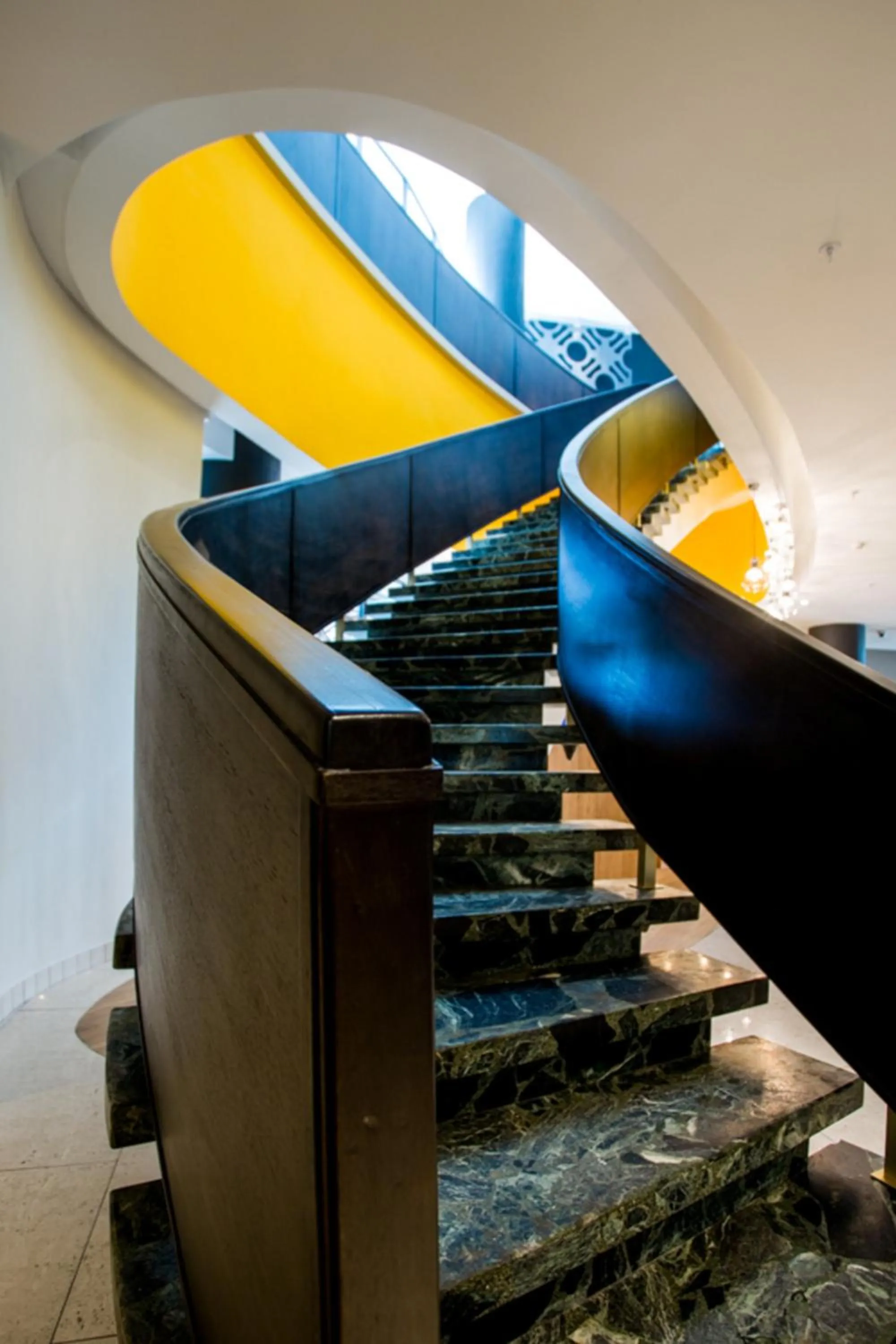 Day in Radisson Blu Okoume Palace Hotel, Libreville