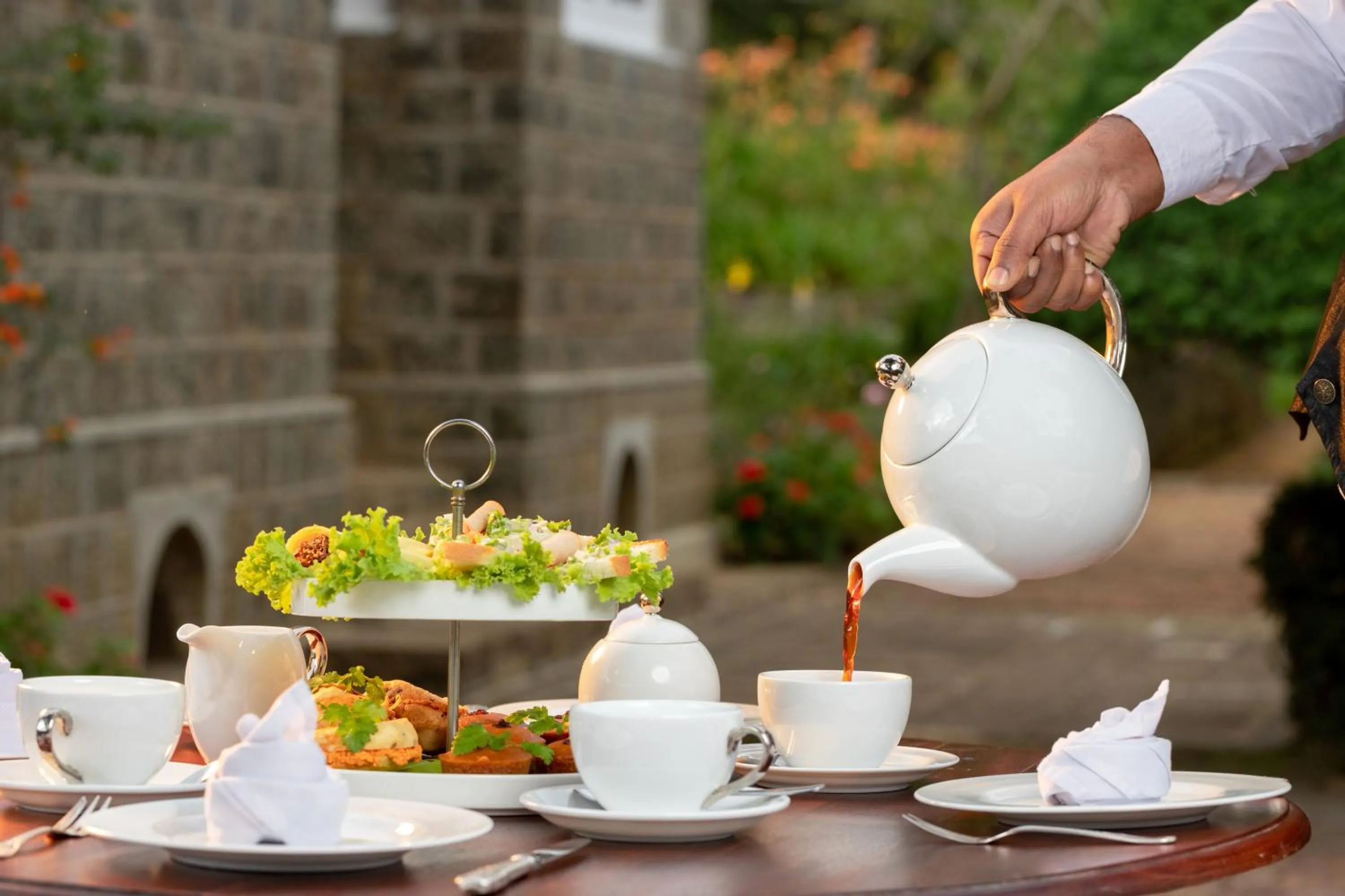 Coffee/tea facilities in Scottish Planter Bungalow- Thema Collection