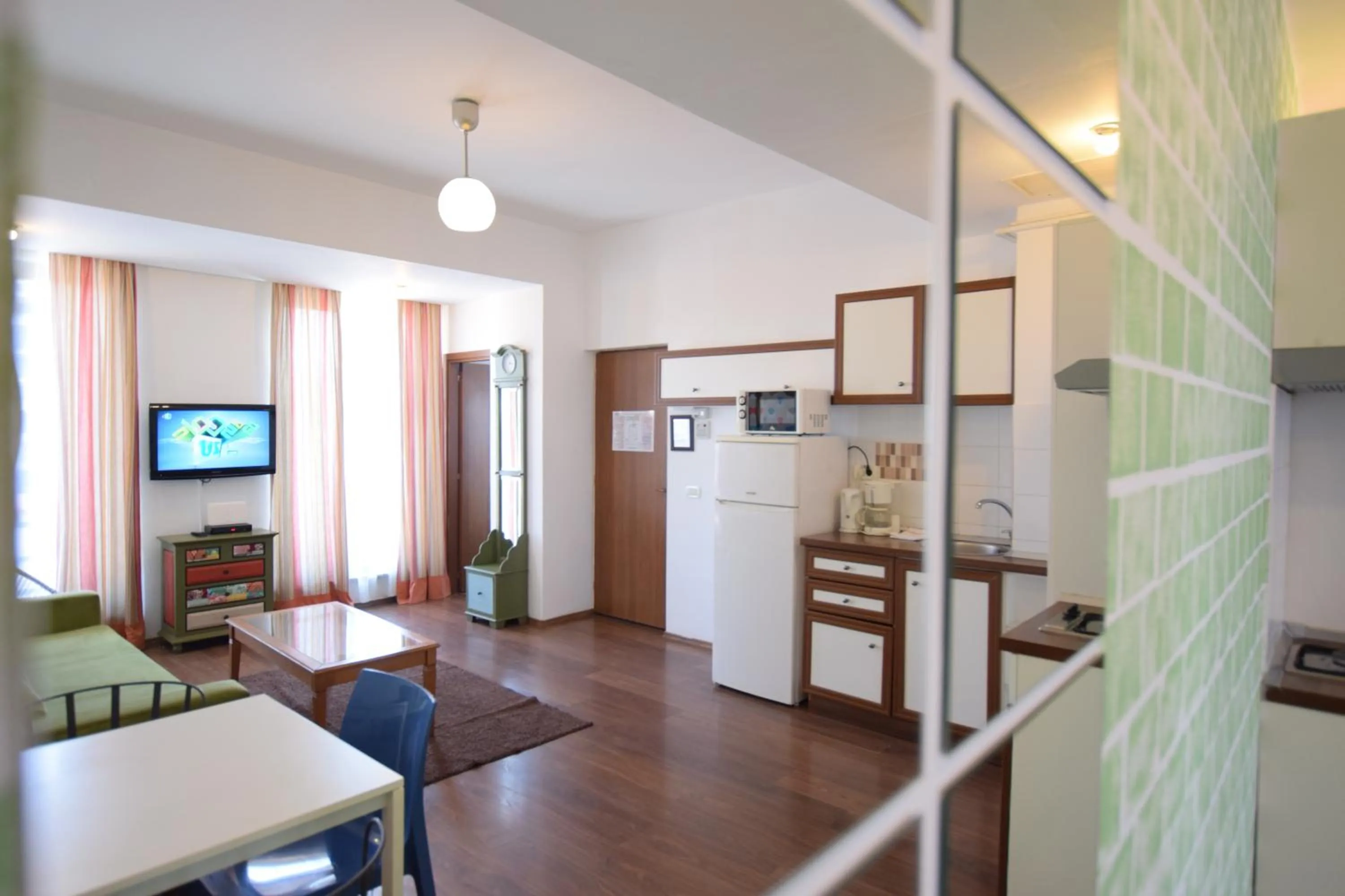 TV and multimedia in Mosilor Apartments