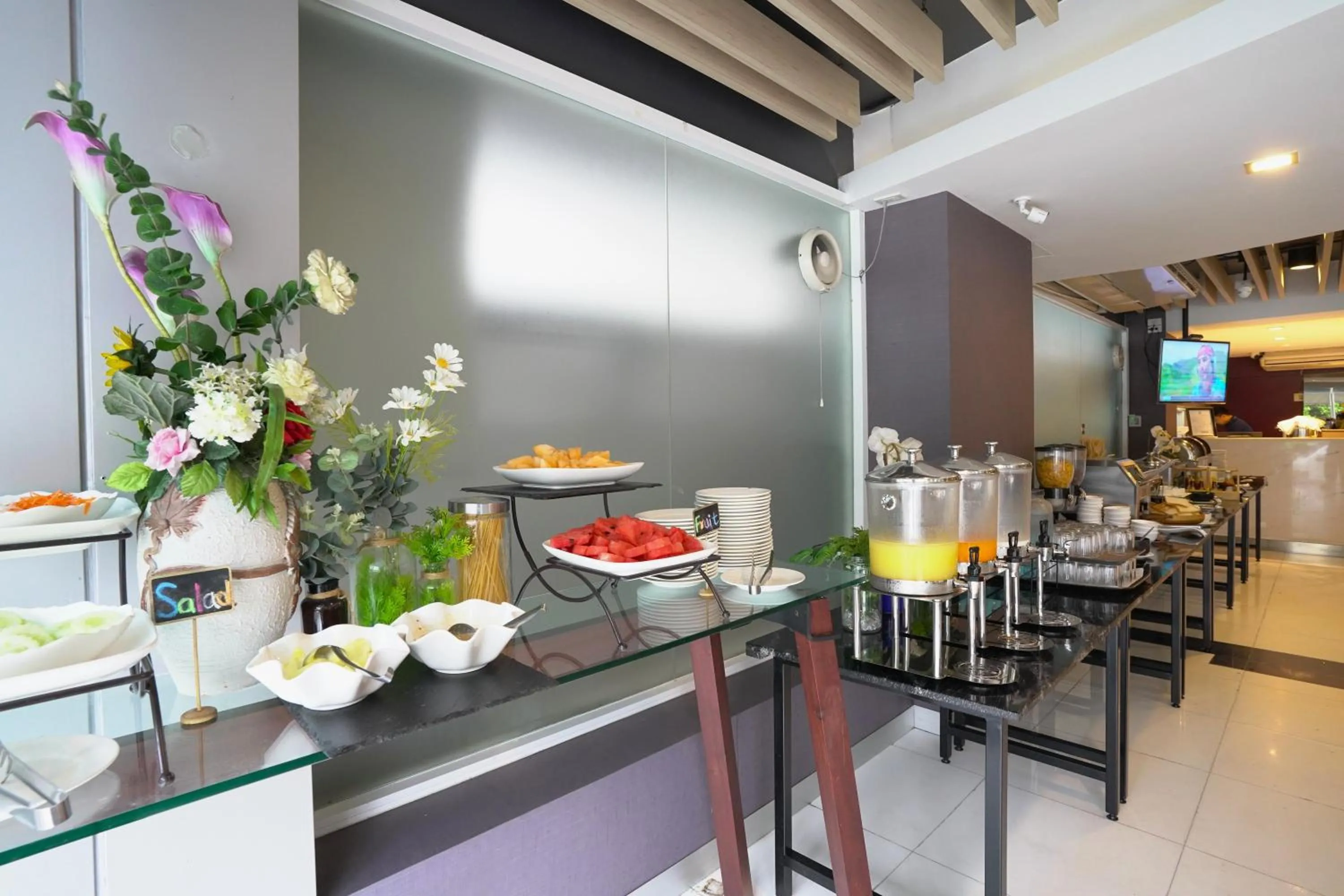 Breakfast in Cubic Pratunam