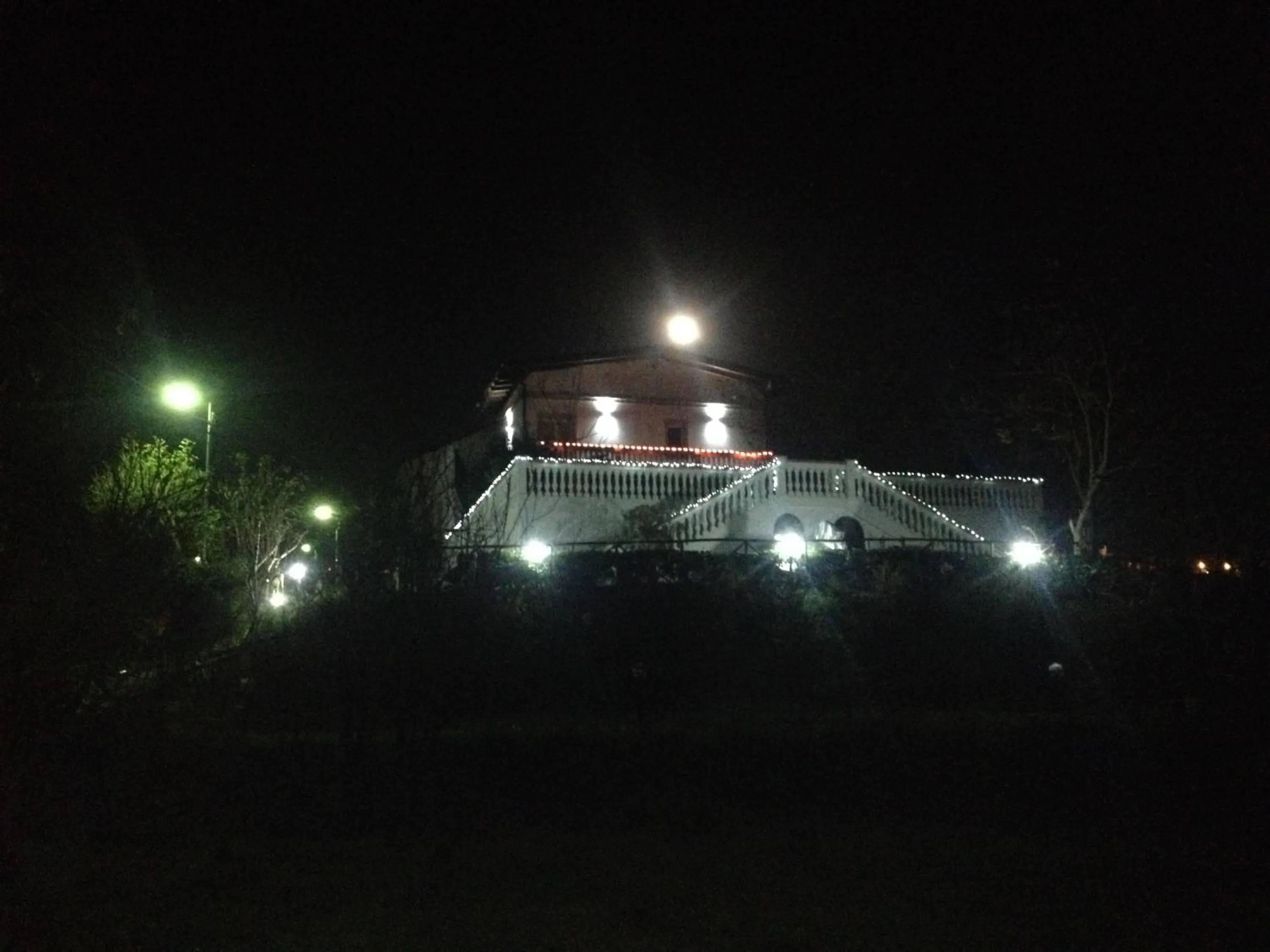 Property building in Via col Vento