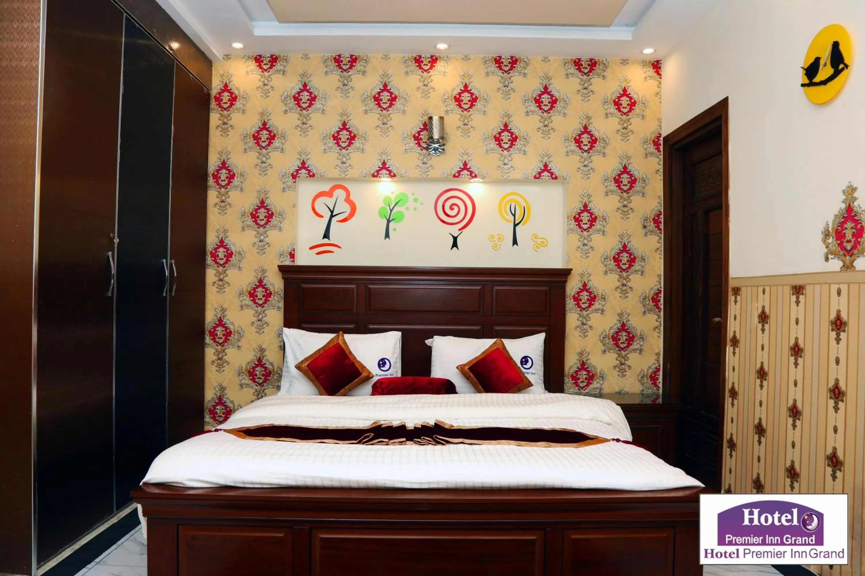 Bed in Premier Inn Johar Town Lahore