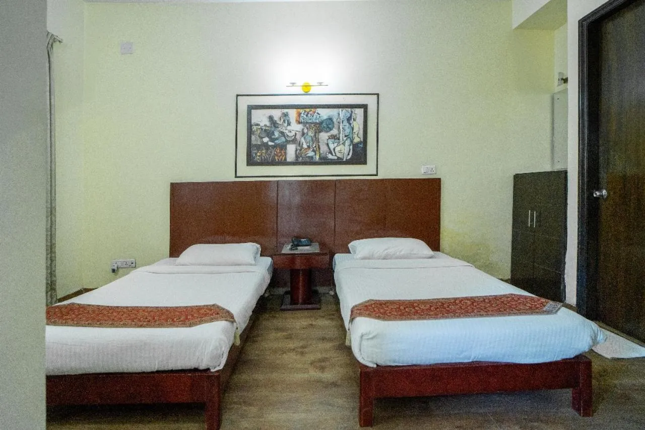 Bed in Enkay Residency V Block-Cyber City