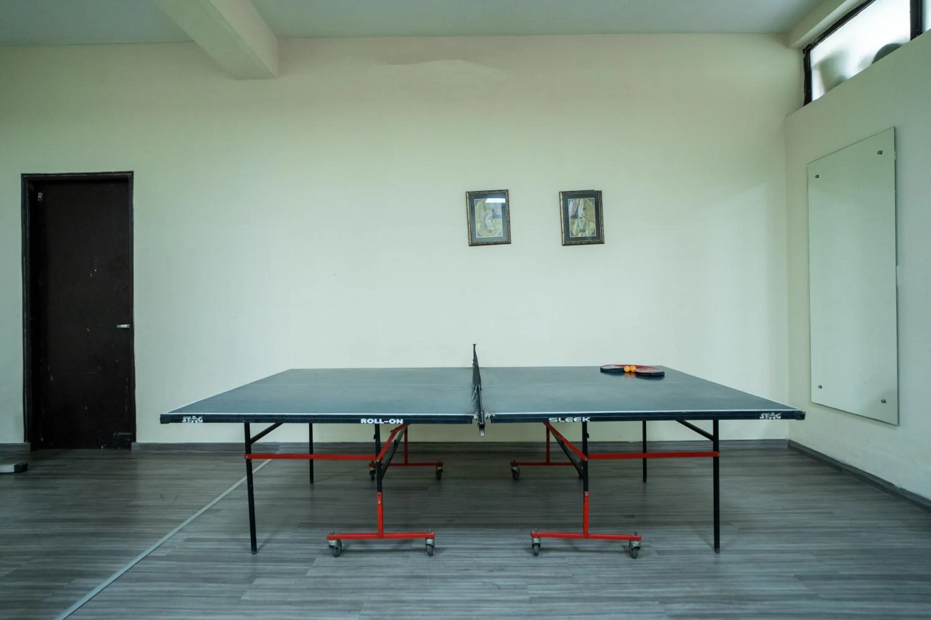 Game Room in Enkay Residency V Block-Cyber City