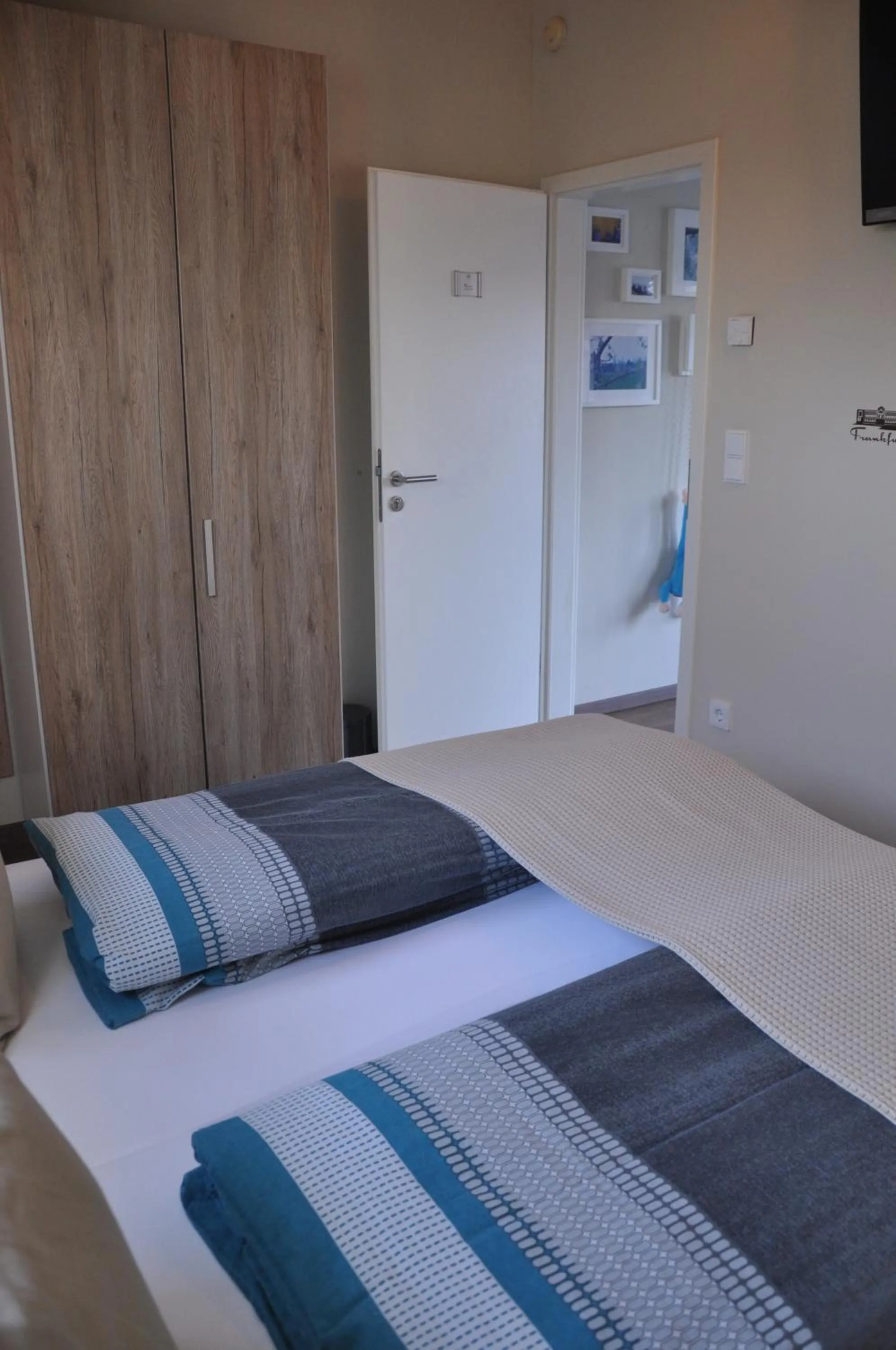 Bed in Frankfurt Bed & Breakfast