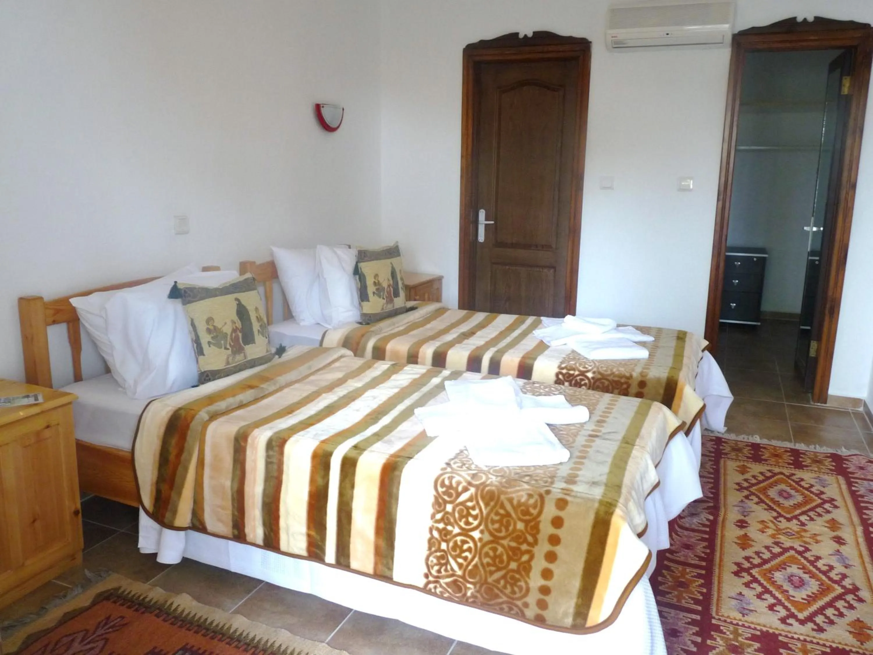 Photo of the whole room in Dalyan Garden Pension
