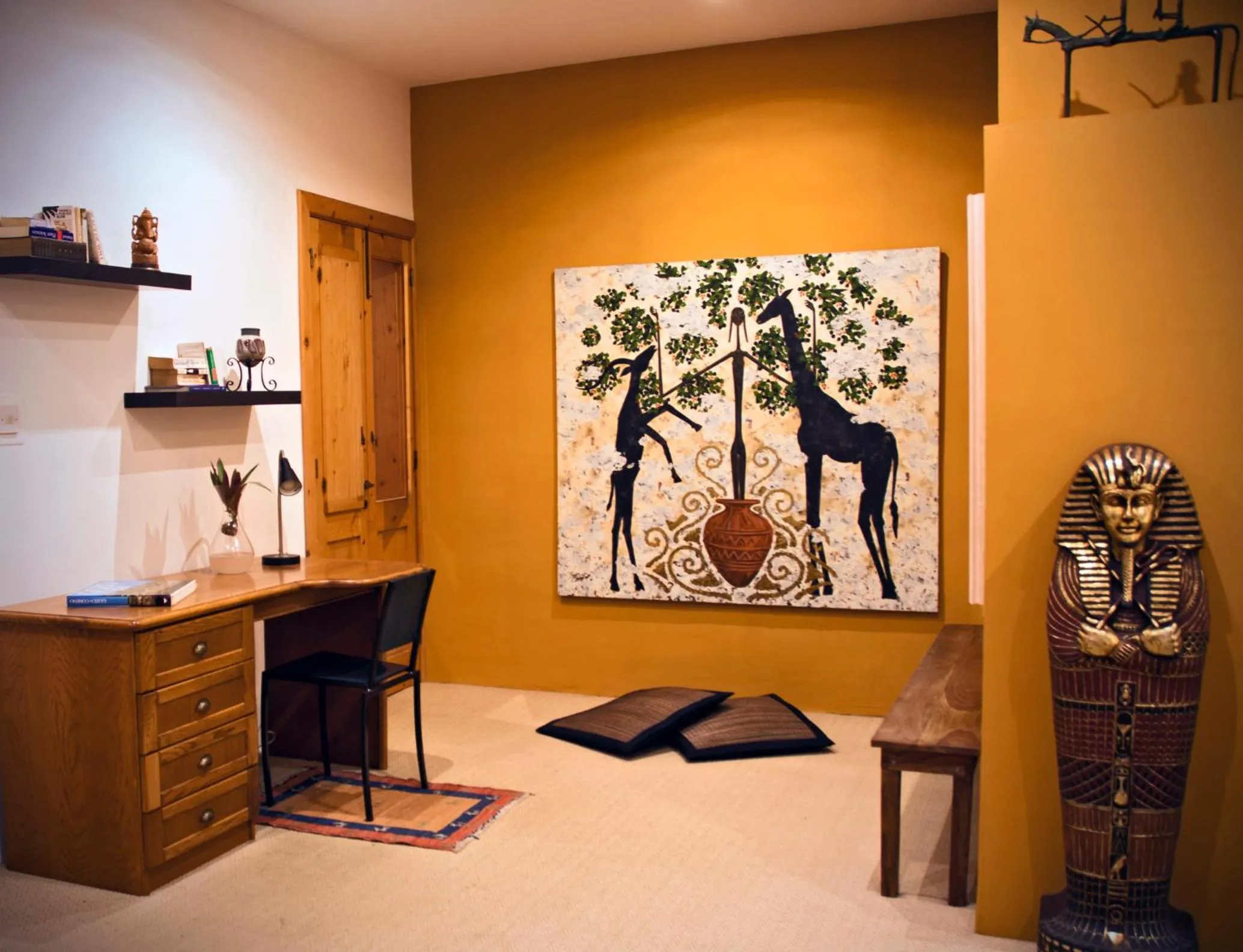 One-Bedroom Apartment in Three Cities Apartments