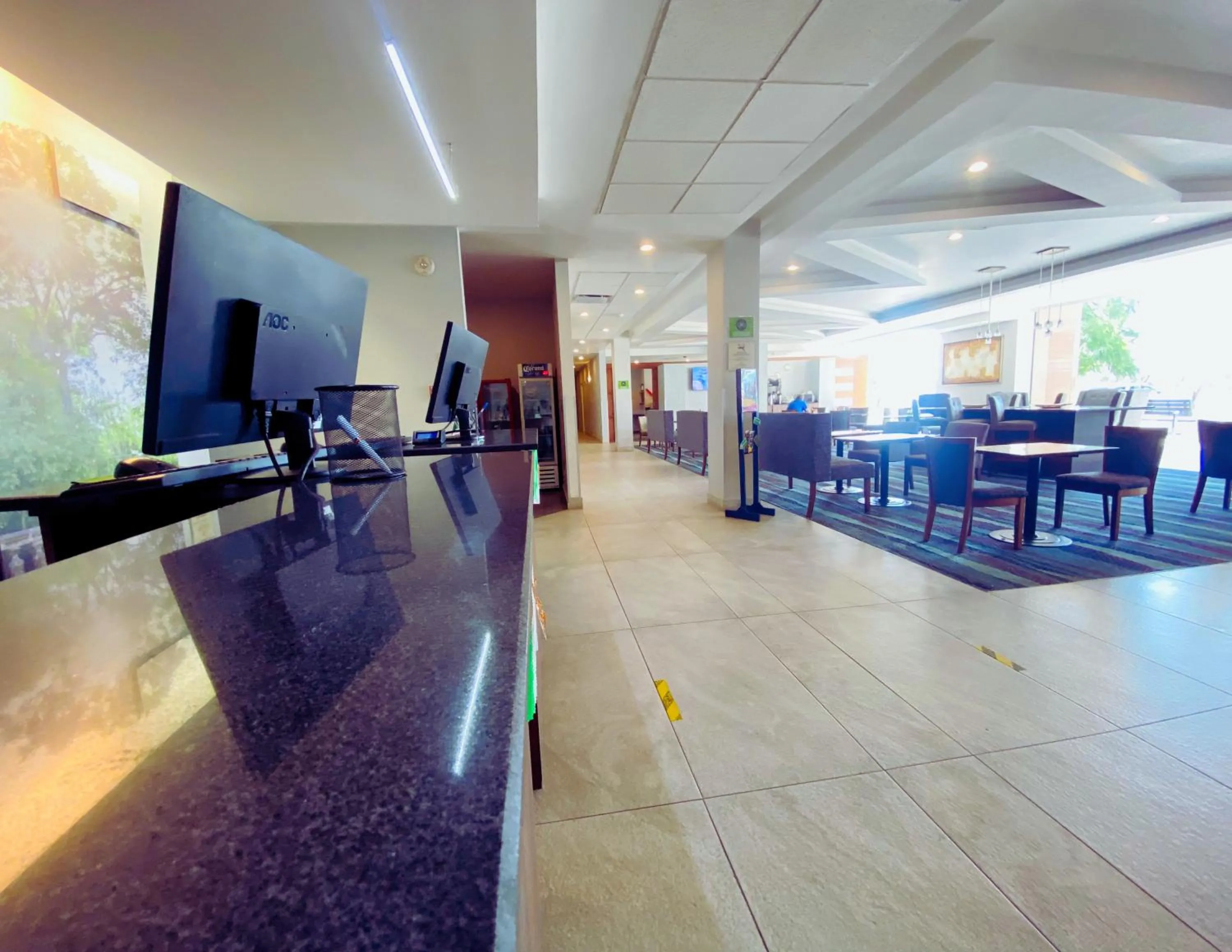 Seating area in La Quinta by Wyndham Aguascalientes