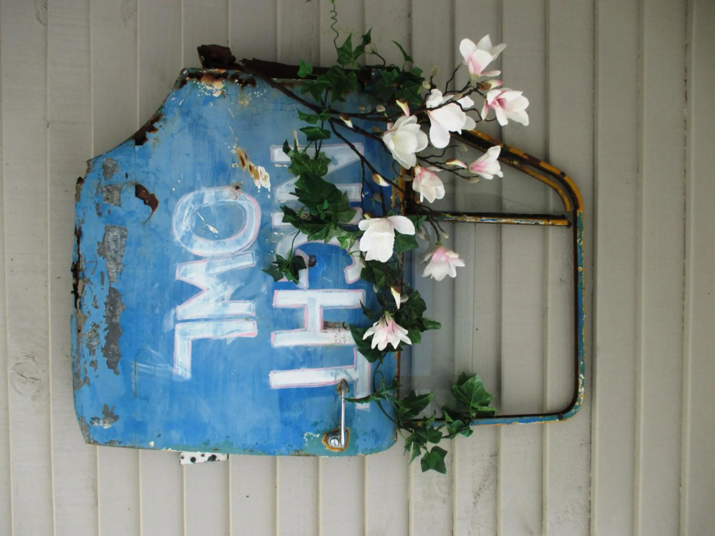 Restaurant/places to eat in FatOwl Motel, Bar & Eatery