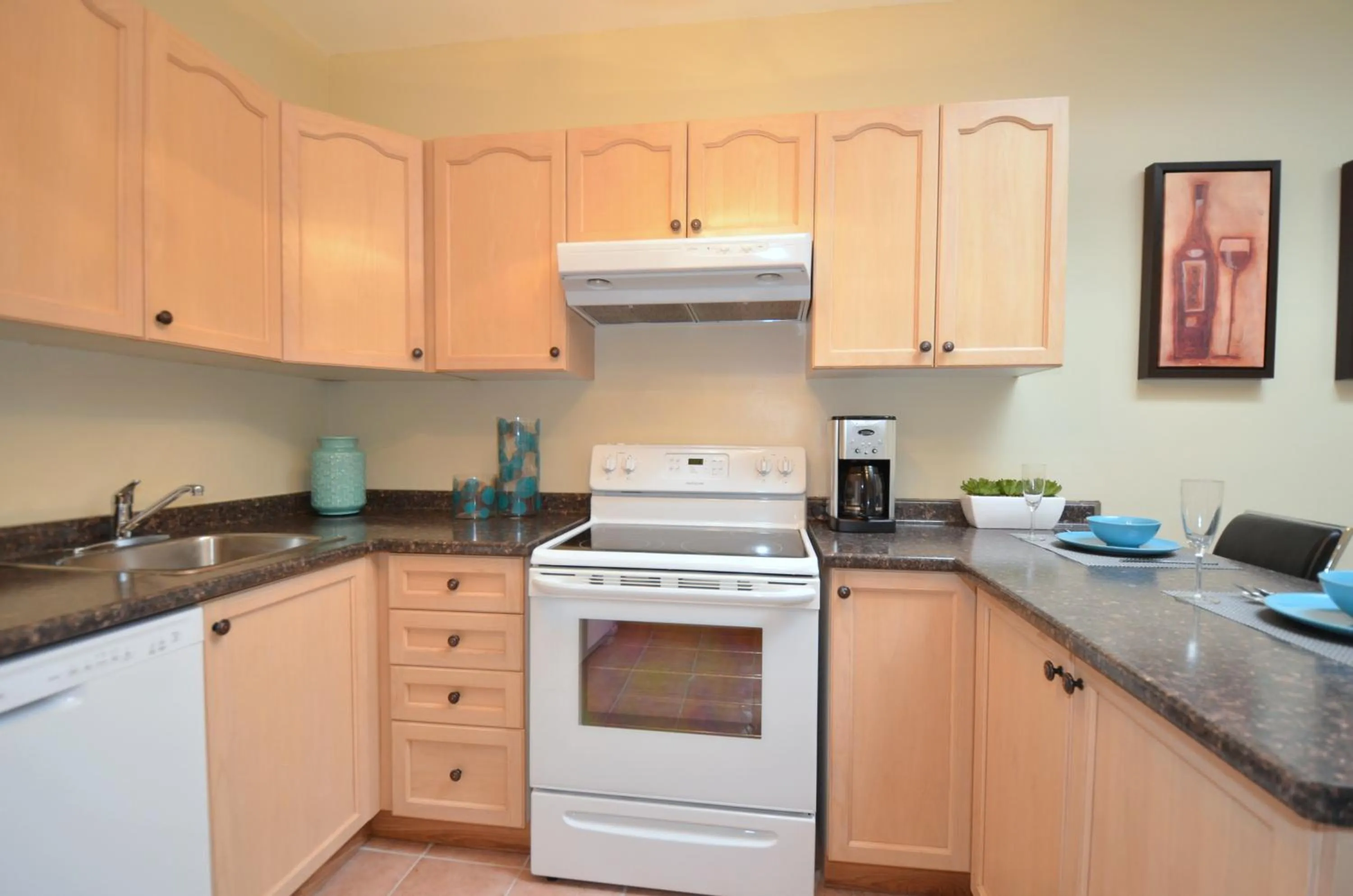 The SoMa Furnished Residences