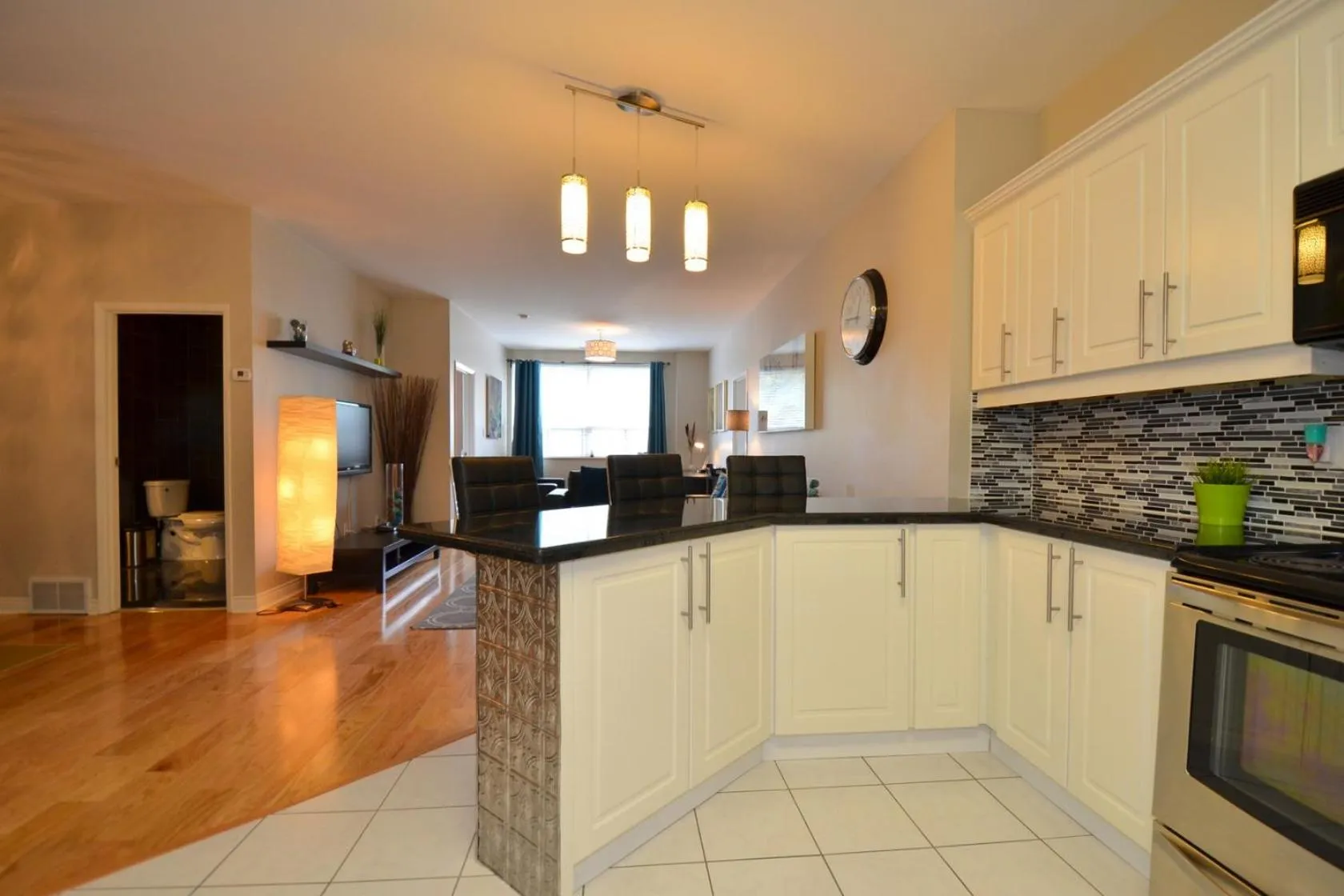 Kitchen or kitchenette in The SoMa Furnished Residences