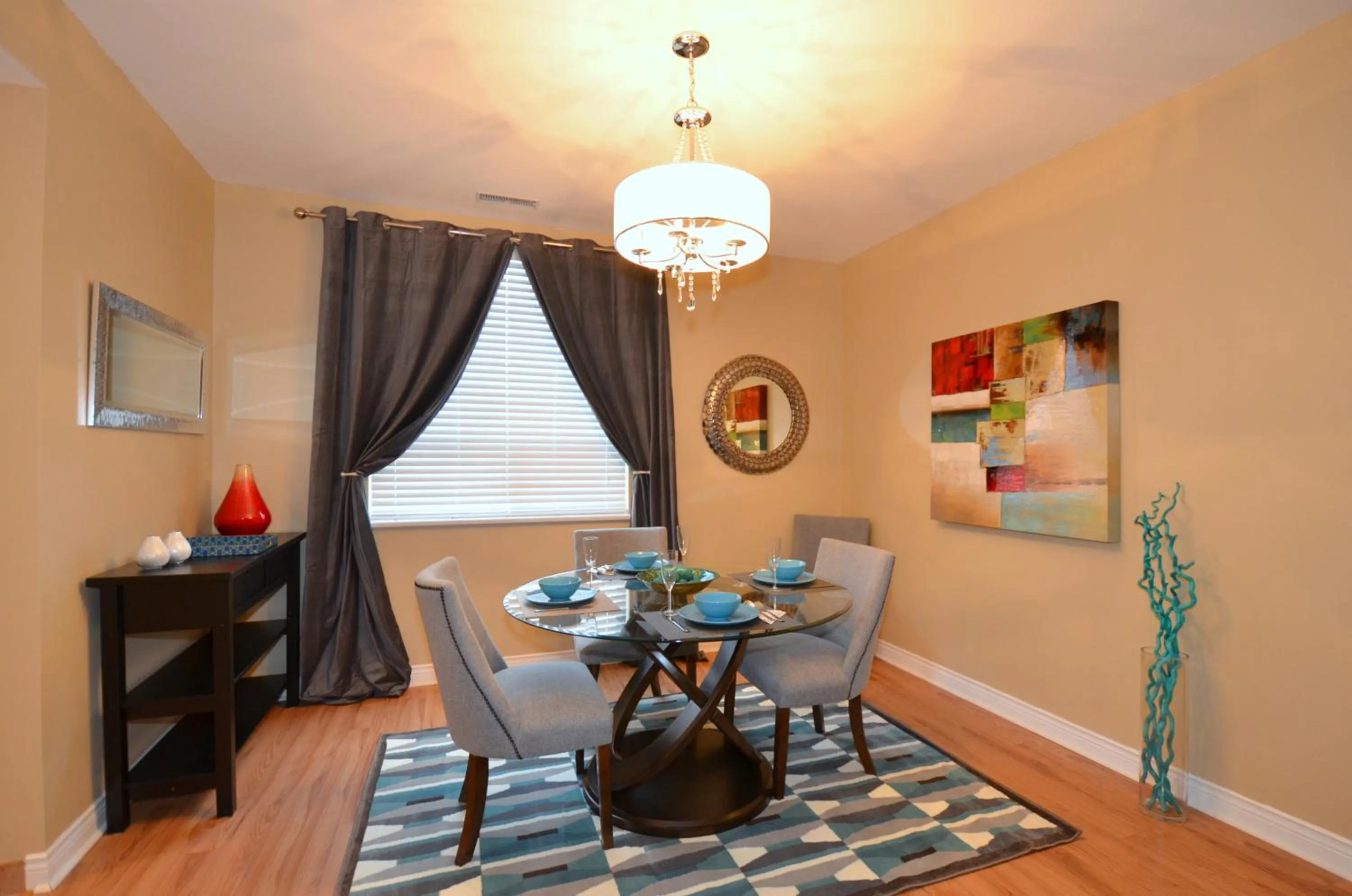 The SoMa Furnished Residences