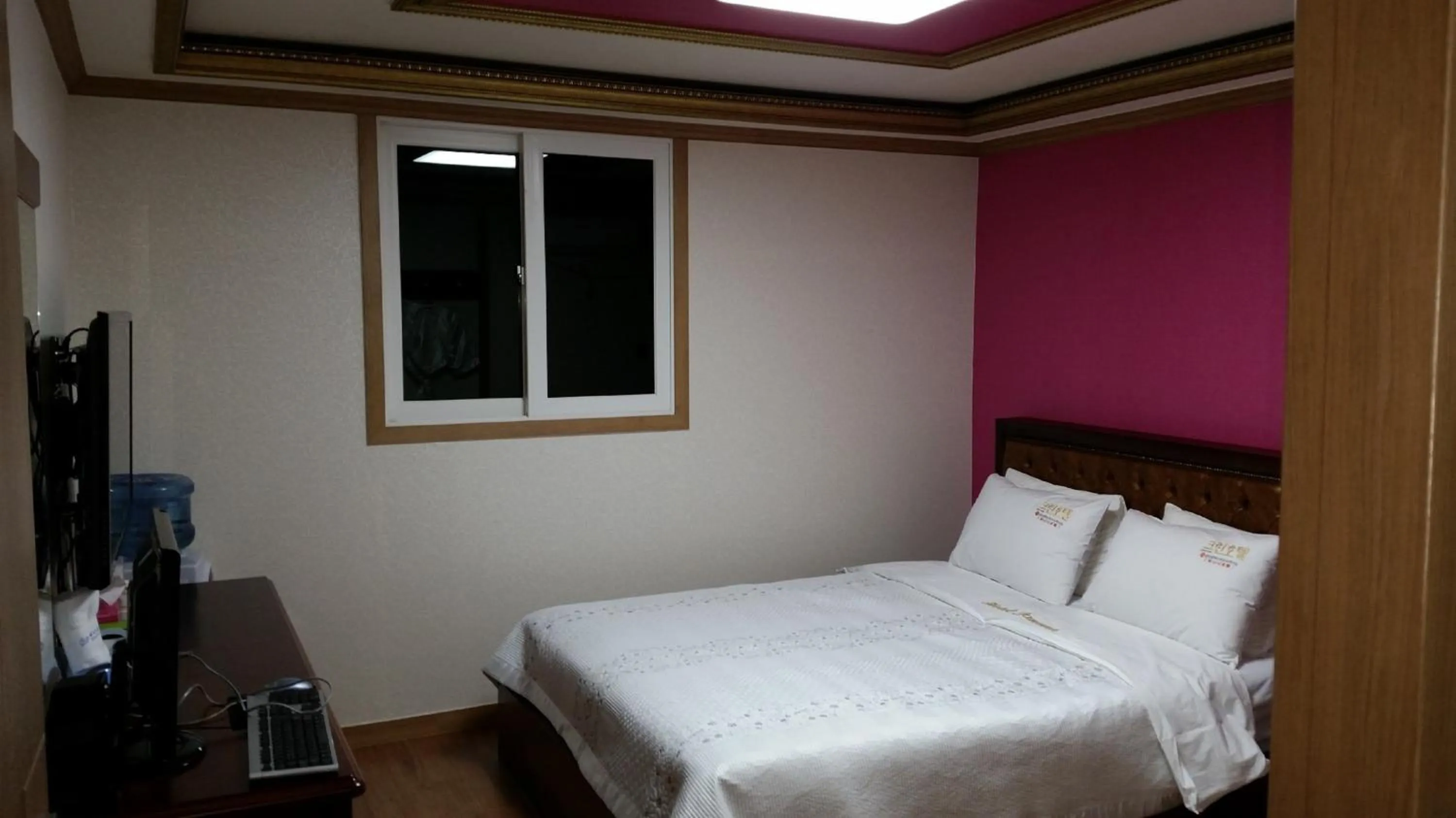 GuangJu Hotel Banana