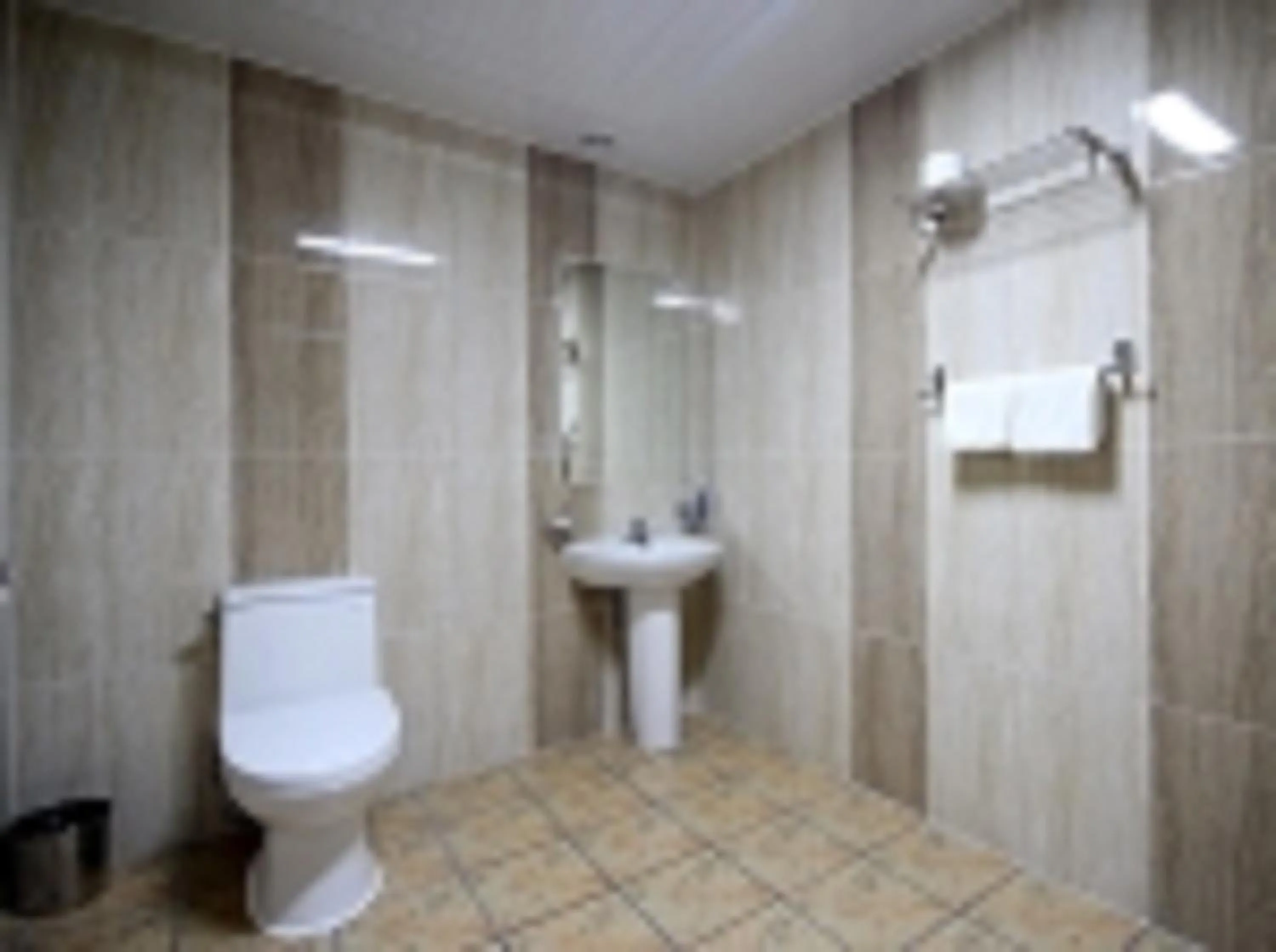 Bathroom in GuangJu Hotel Banana