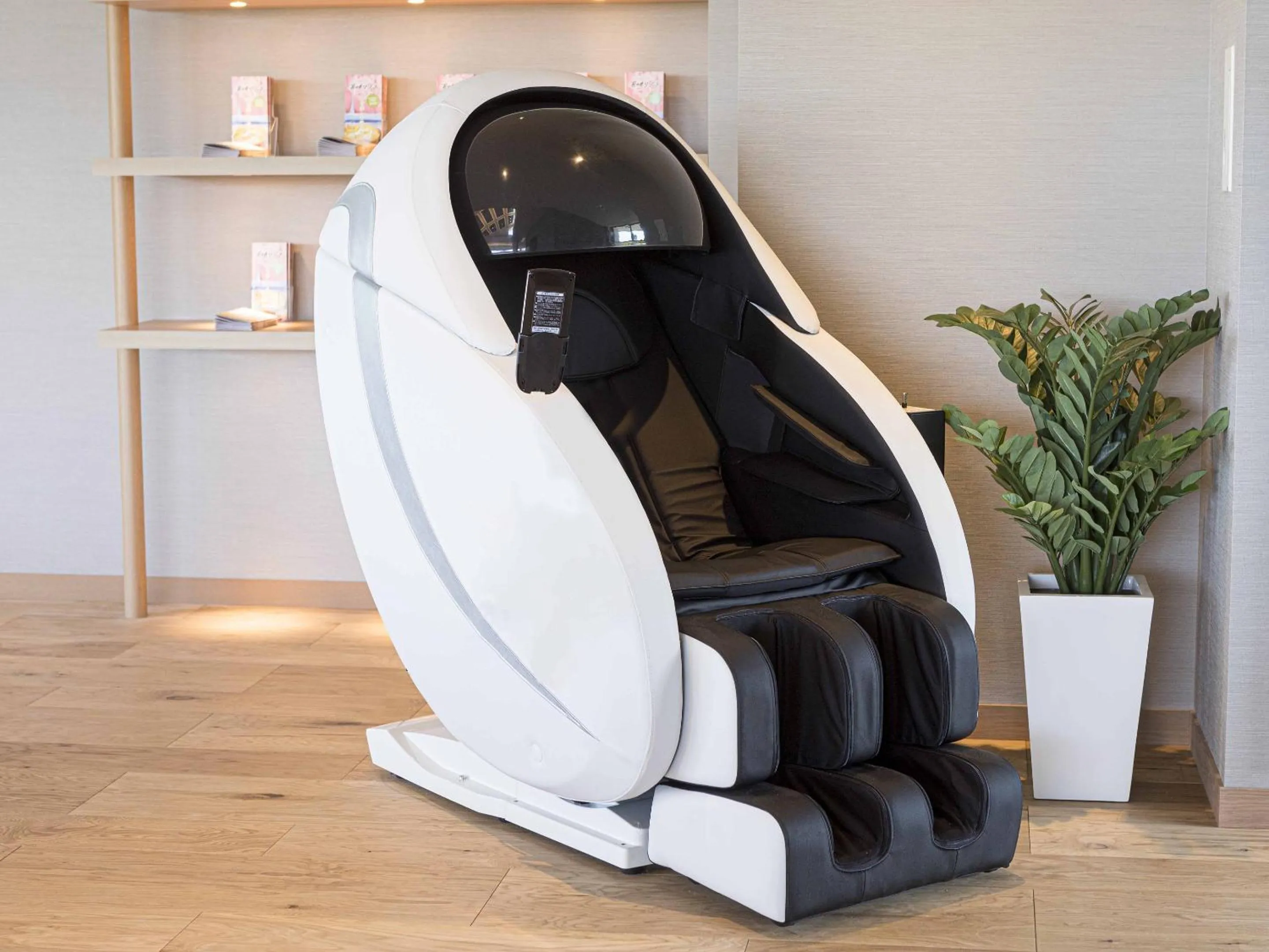 Massage in Ooedo Onsen Monogatari Premium Toba Saichoraku