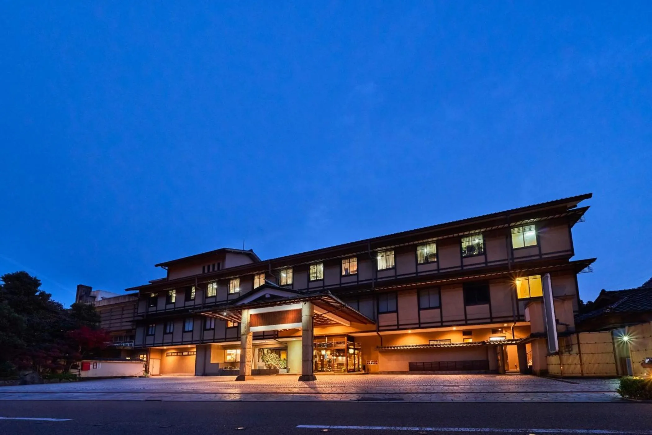 Property building in Ooedo Onsen Monogatari Premium Yoshinoya Irokuen