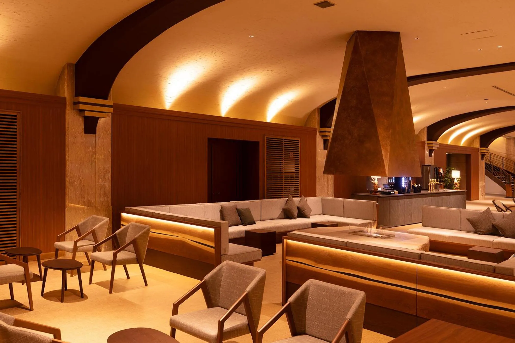 Lounge or bar in Ooedo Onsen Monogatari Premium Enakyo