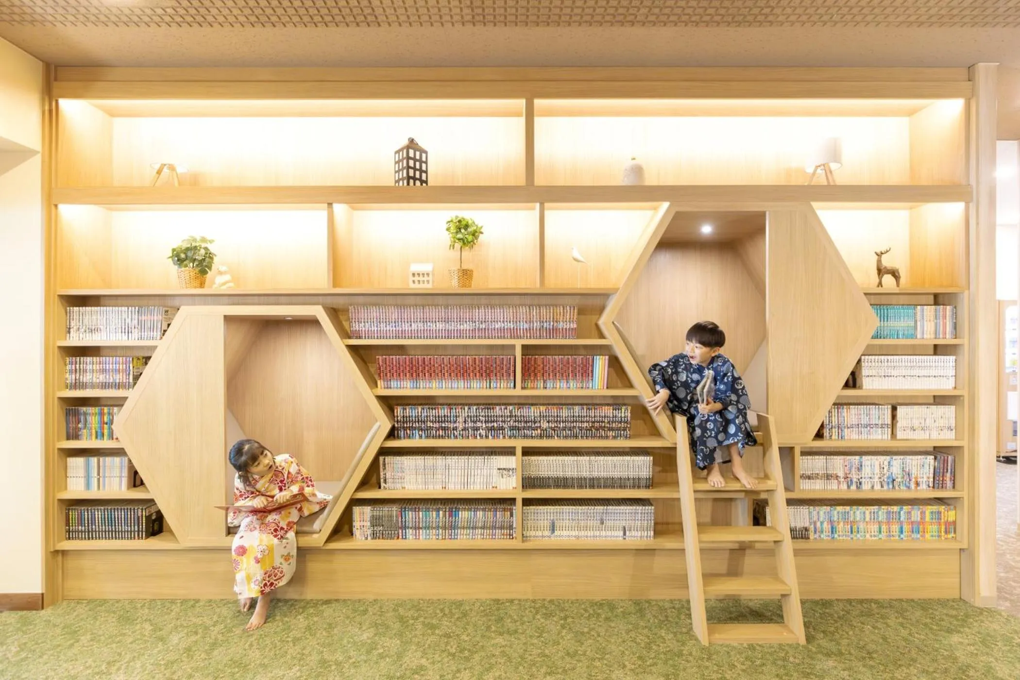 Library in Ooedo Onsen Monogatari Premium Gero Honkan