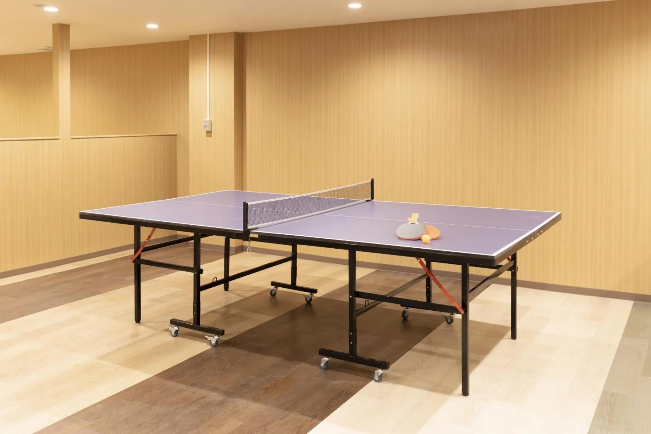 Table tennis in Ooedo Onsen Monogatari Premium Yamanaka Grand Hotel