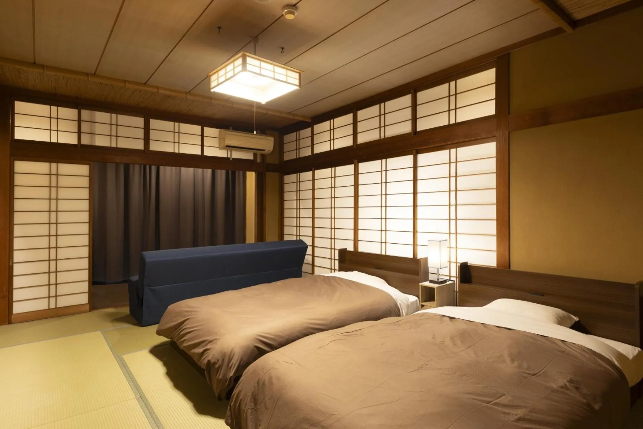 Photo of the whole room, Bed in Ooedo Onsen Monogatari Premium Kaga Maruya