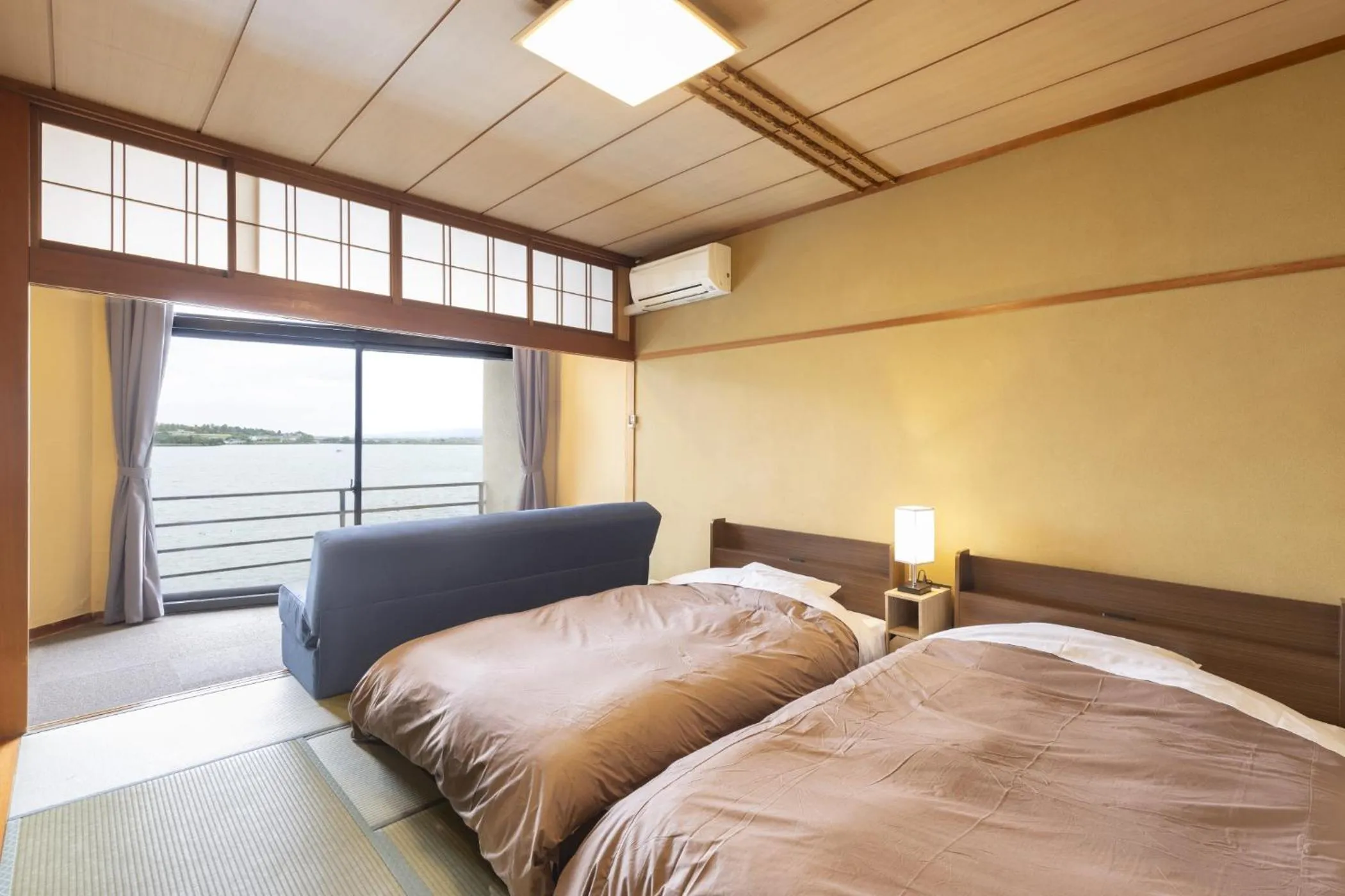Photo of the whole room, Bed in Ooedo Onsen Monogatari Premium Kaga Maruya
