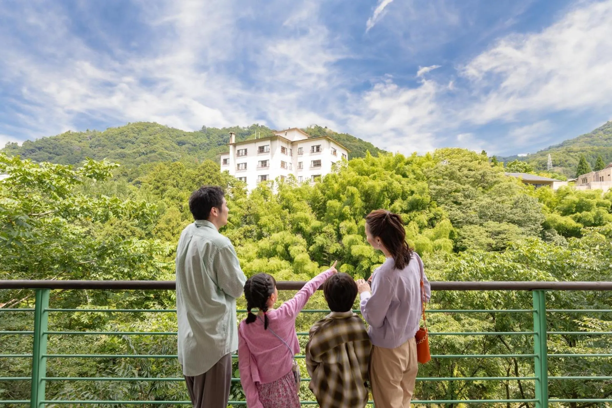Balcony/Terrace in Ooedo Onsen Monogatari Yamanaka Saichoraku