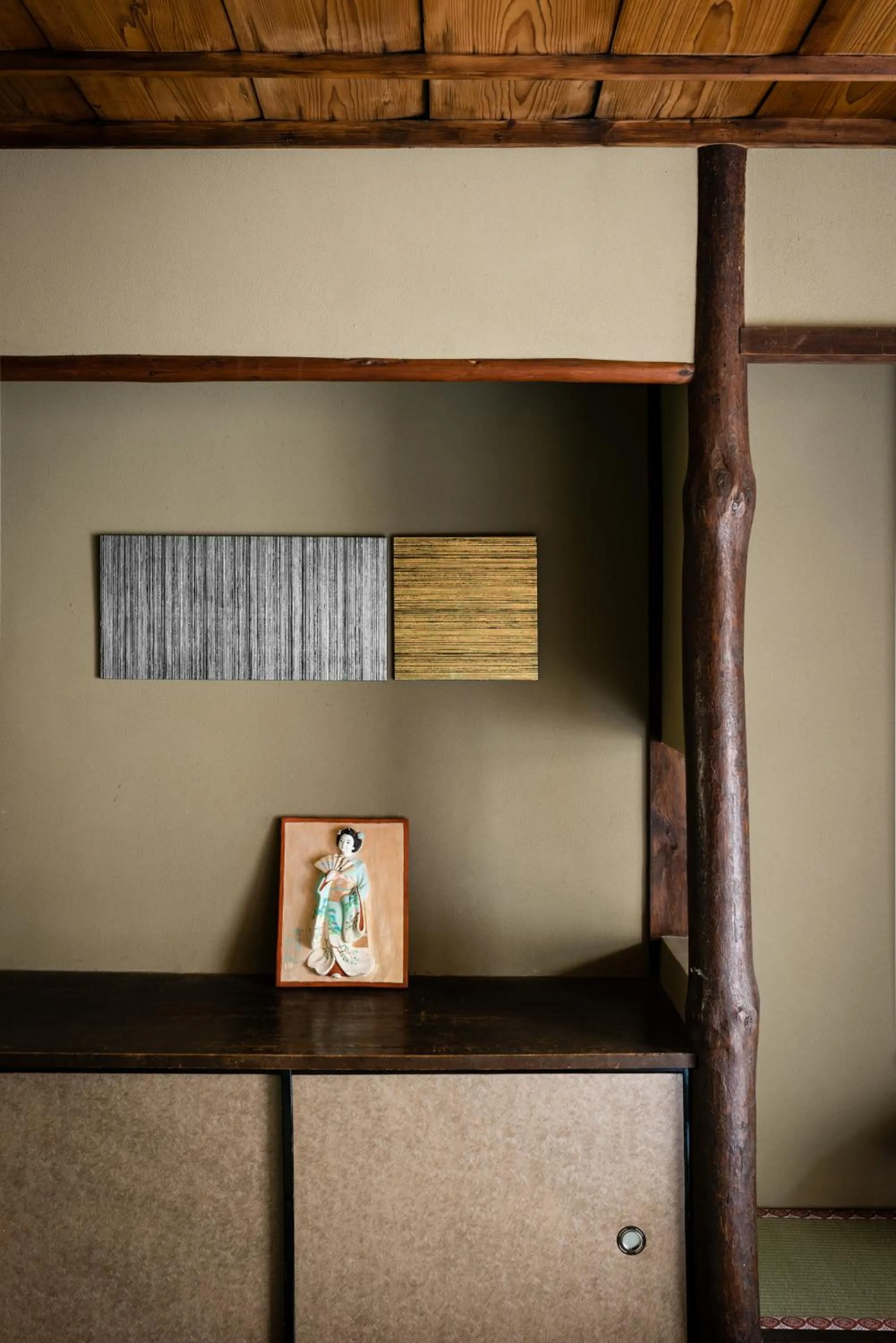 Decorative detail in Choya Chawanzaka Machiya House