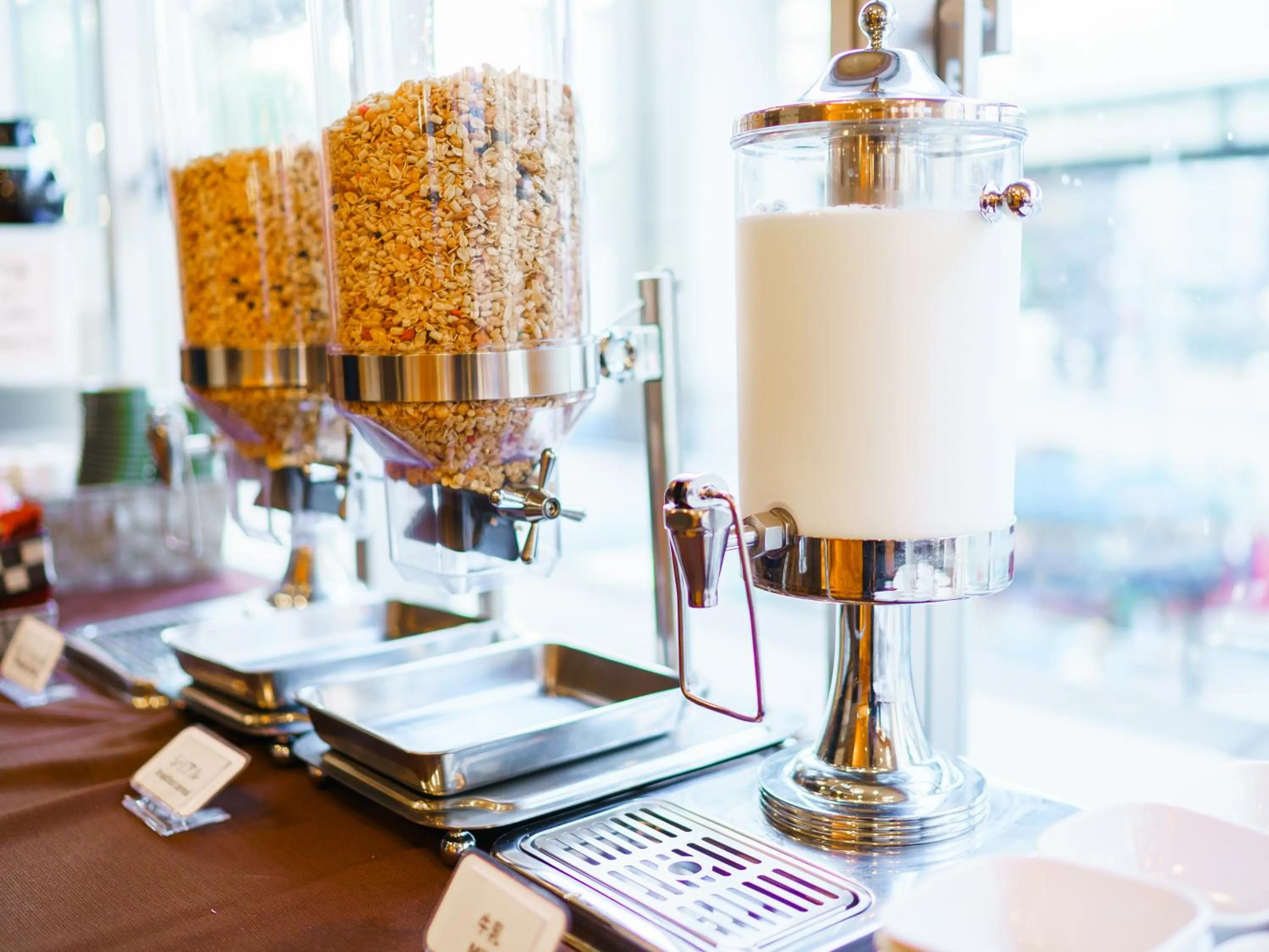 Buffet breakfast in Super Hotel Premier Osaka Honmachi Ekimae Natural Hot Springs