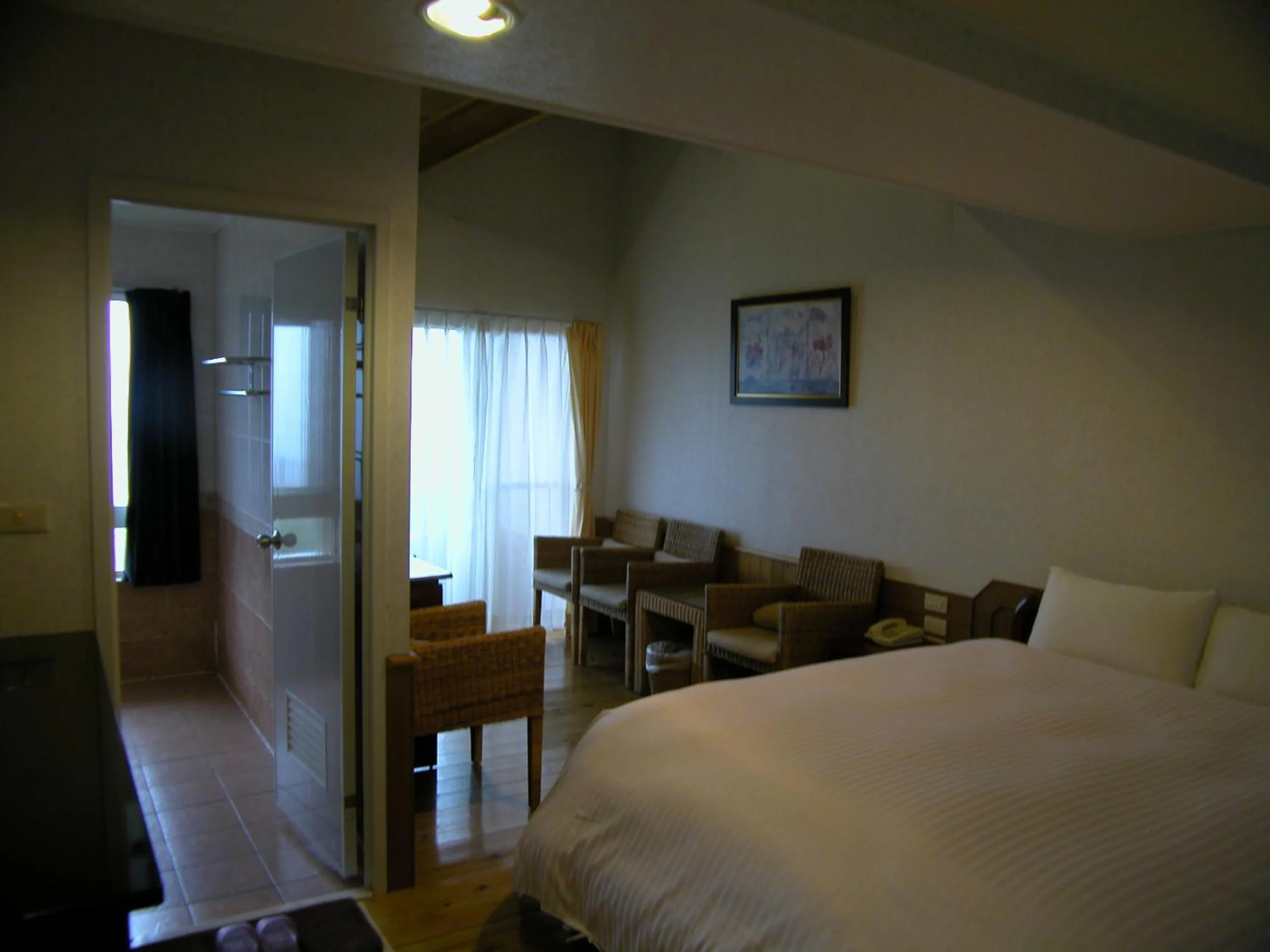 Bathroom, Bed in Dreamtown