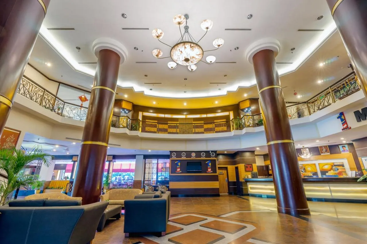 Lobby or reception in Crystal Crown Hotel Harbour View, Port Klang