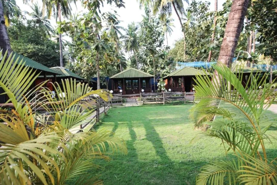 Garden in Club Palolem Resort