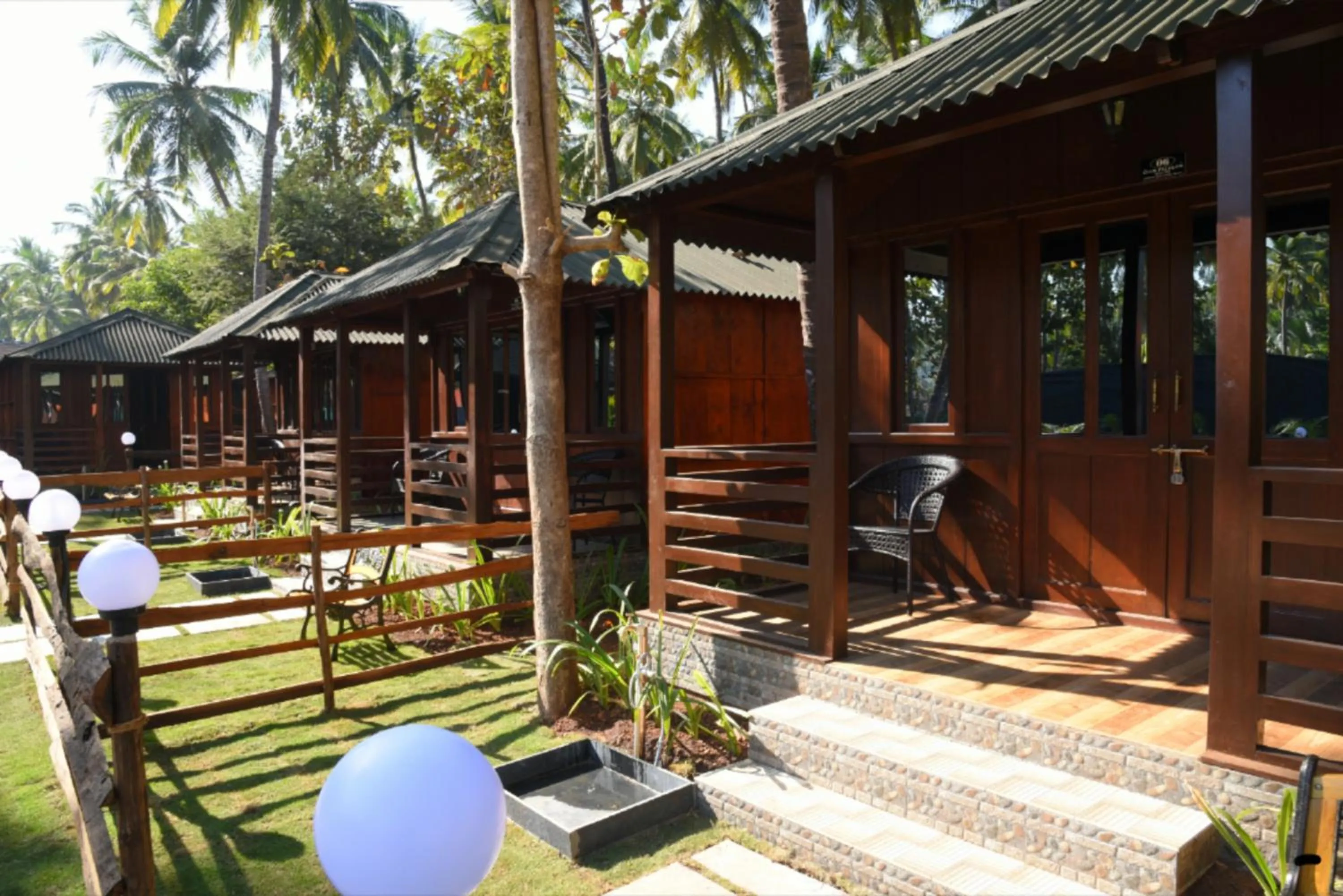 Property building in Club Palolem Resort