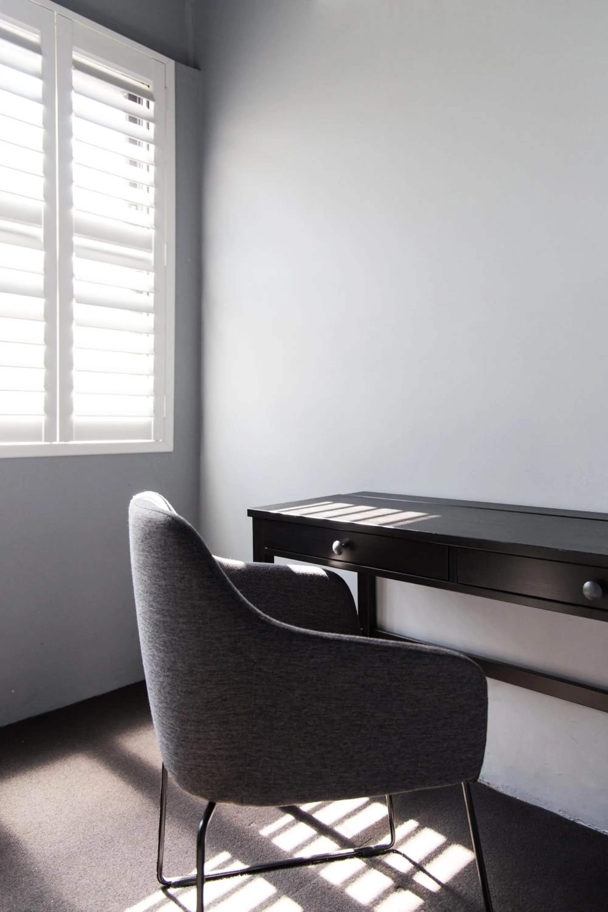 Seating area in Hotel Canobolas