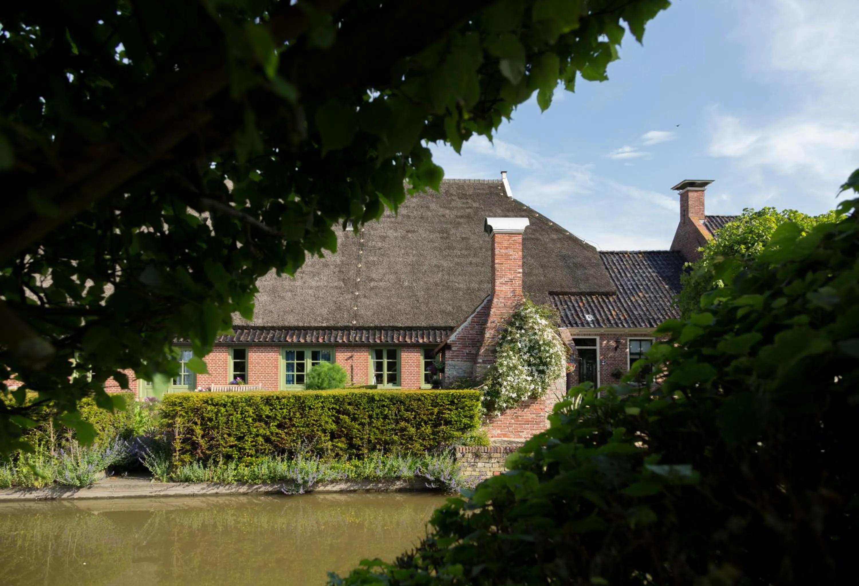 On site in Landgoedlogies Pábema