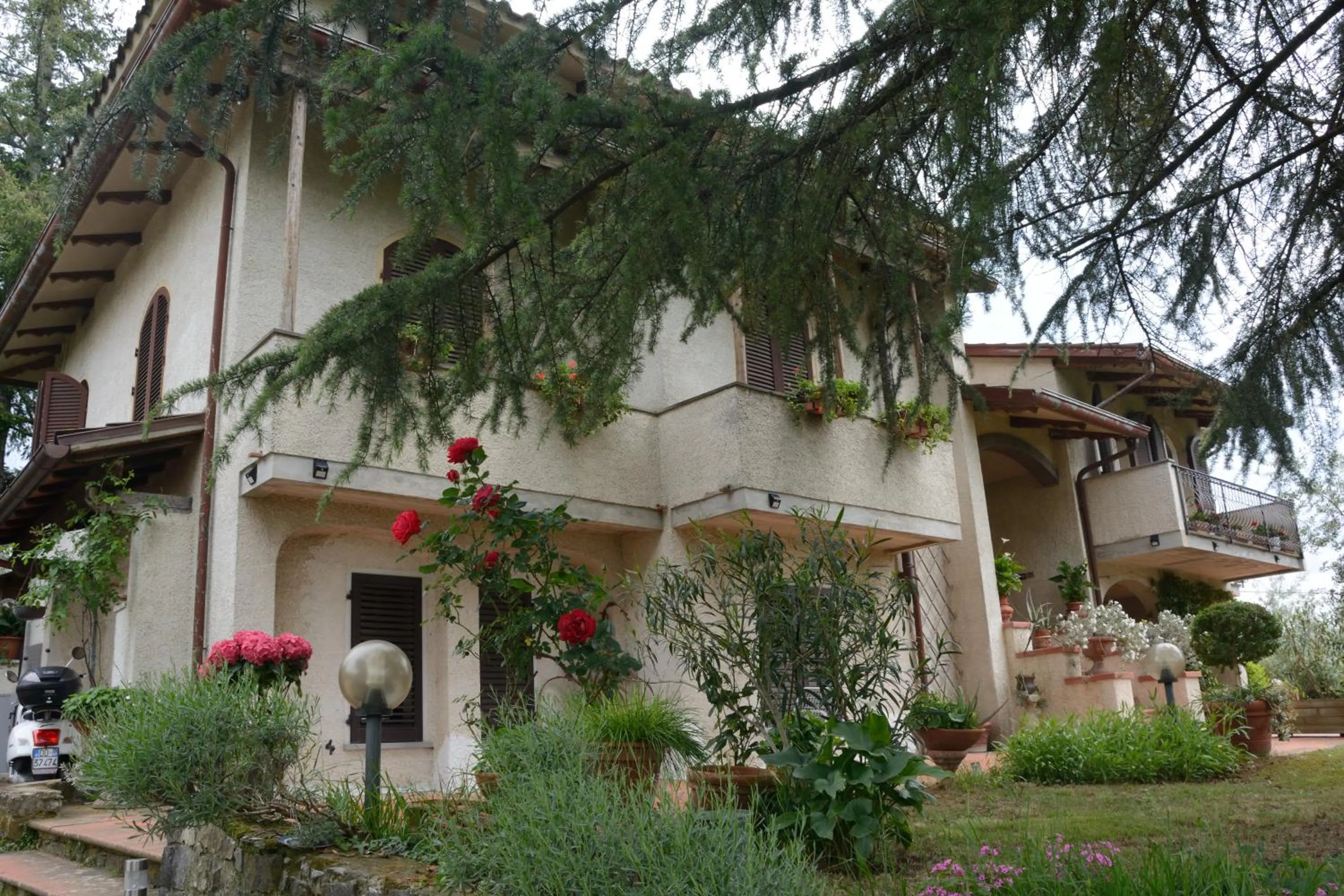 Property building in Da Piero e Paola