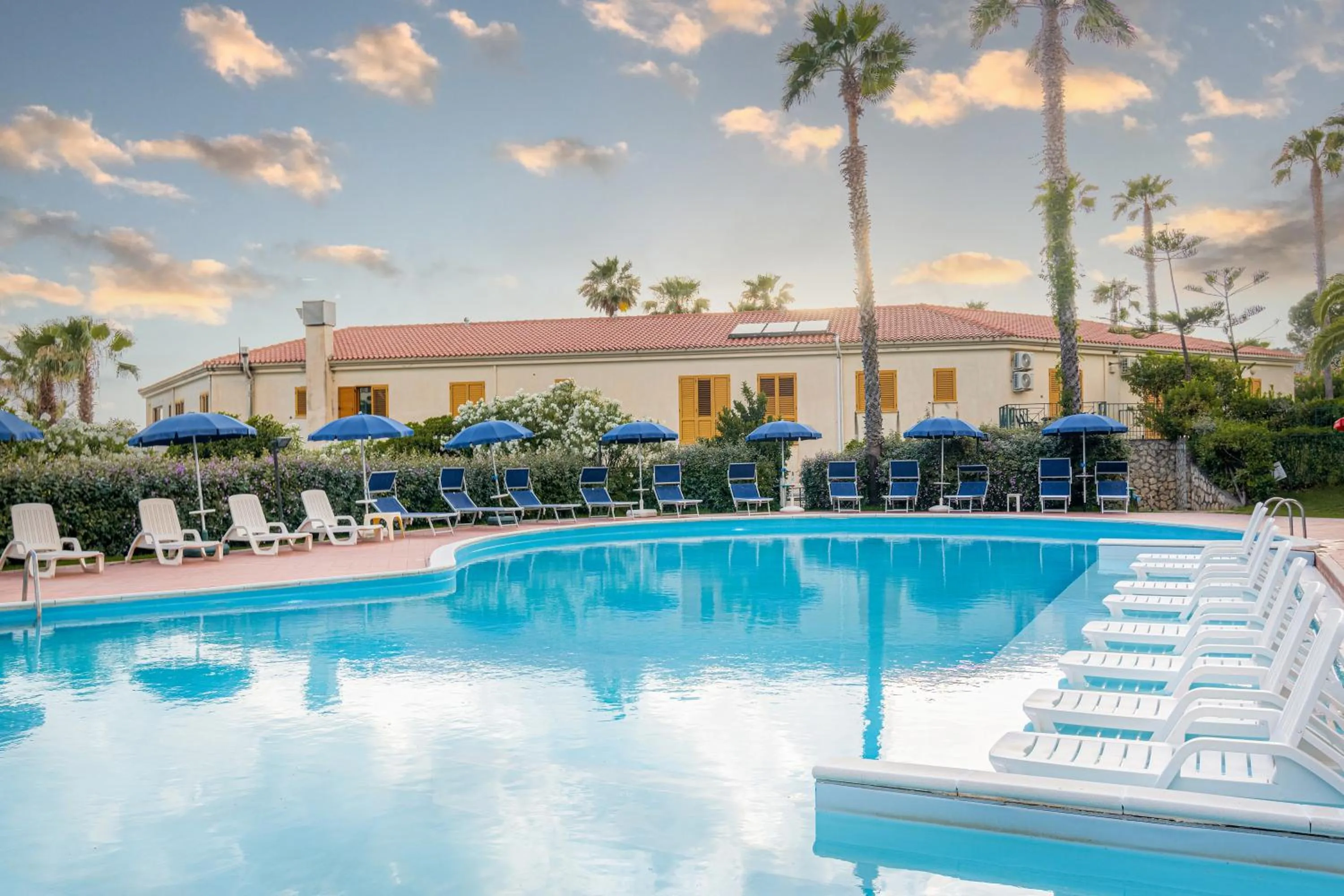 Pool view in Residence Antigua
