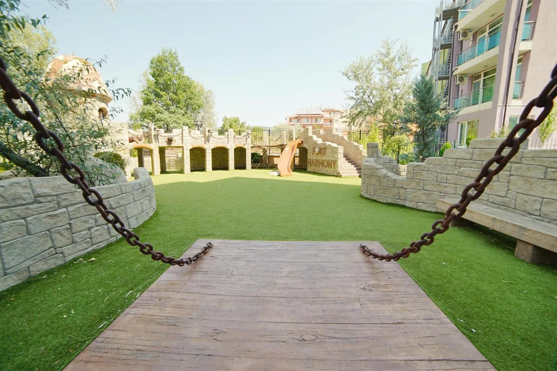 Harmony Suites - Dream Island