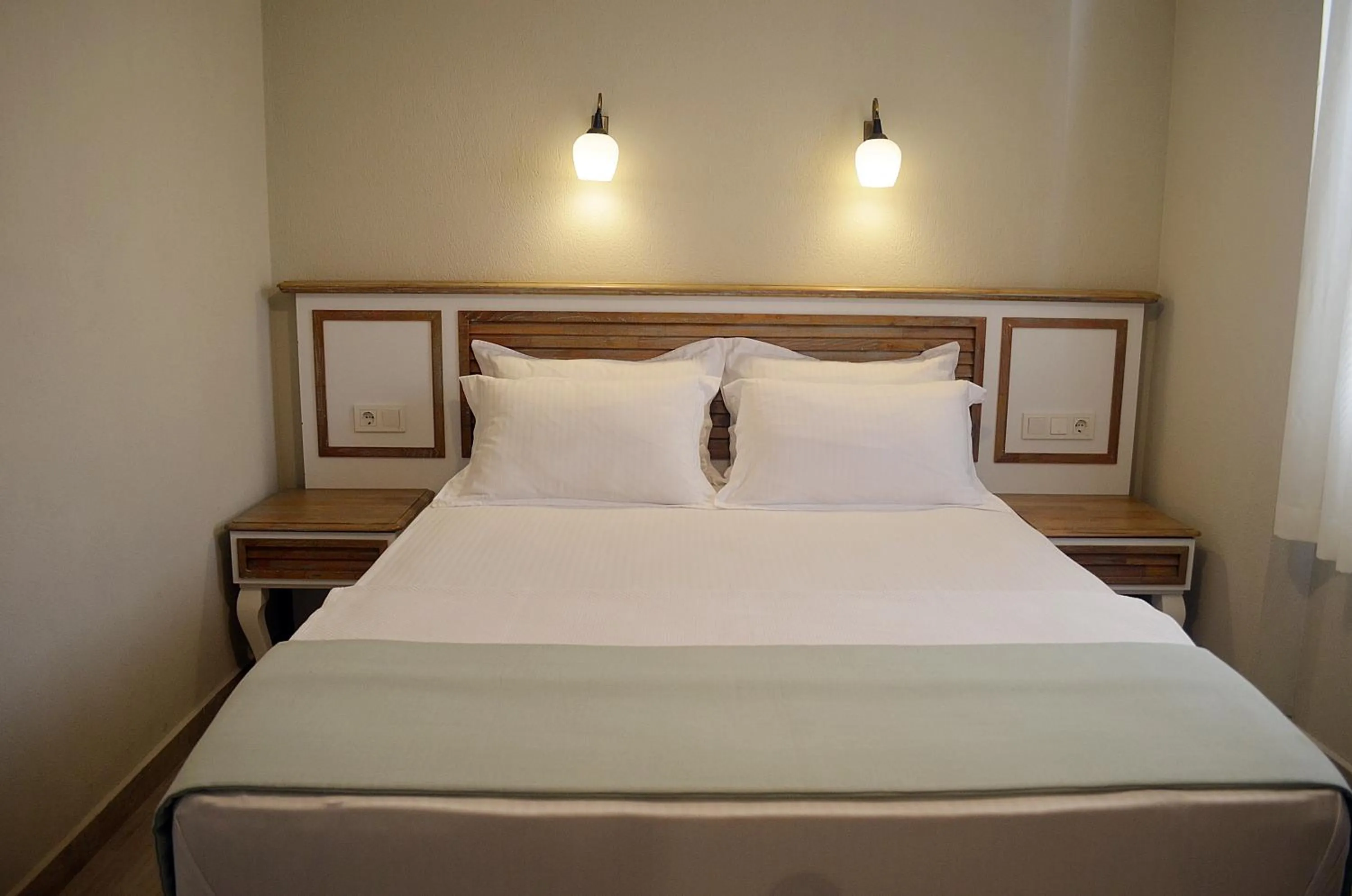Bed in Datca Beyaz Ev Hotel