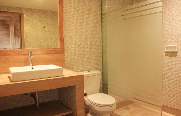 Toilet in Core Hotel Benoa