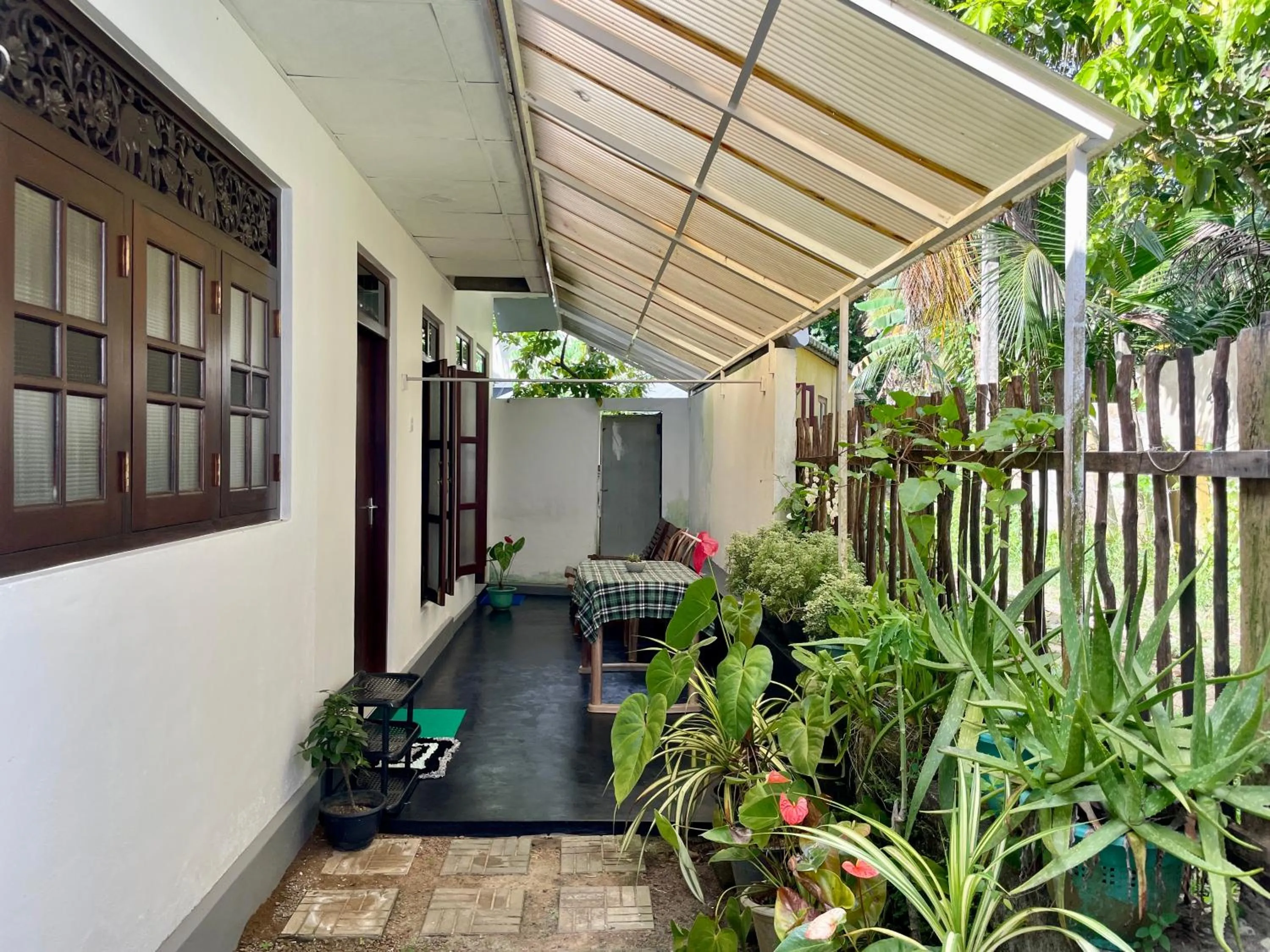 Sun & Tree HomeStay (With Green Nature View)