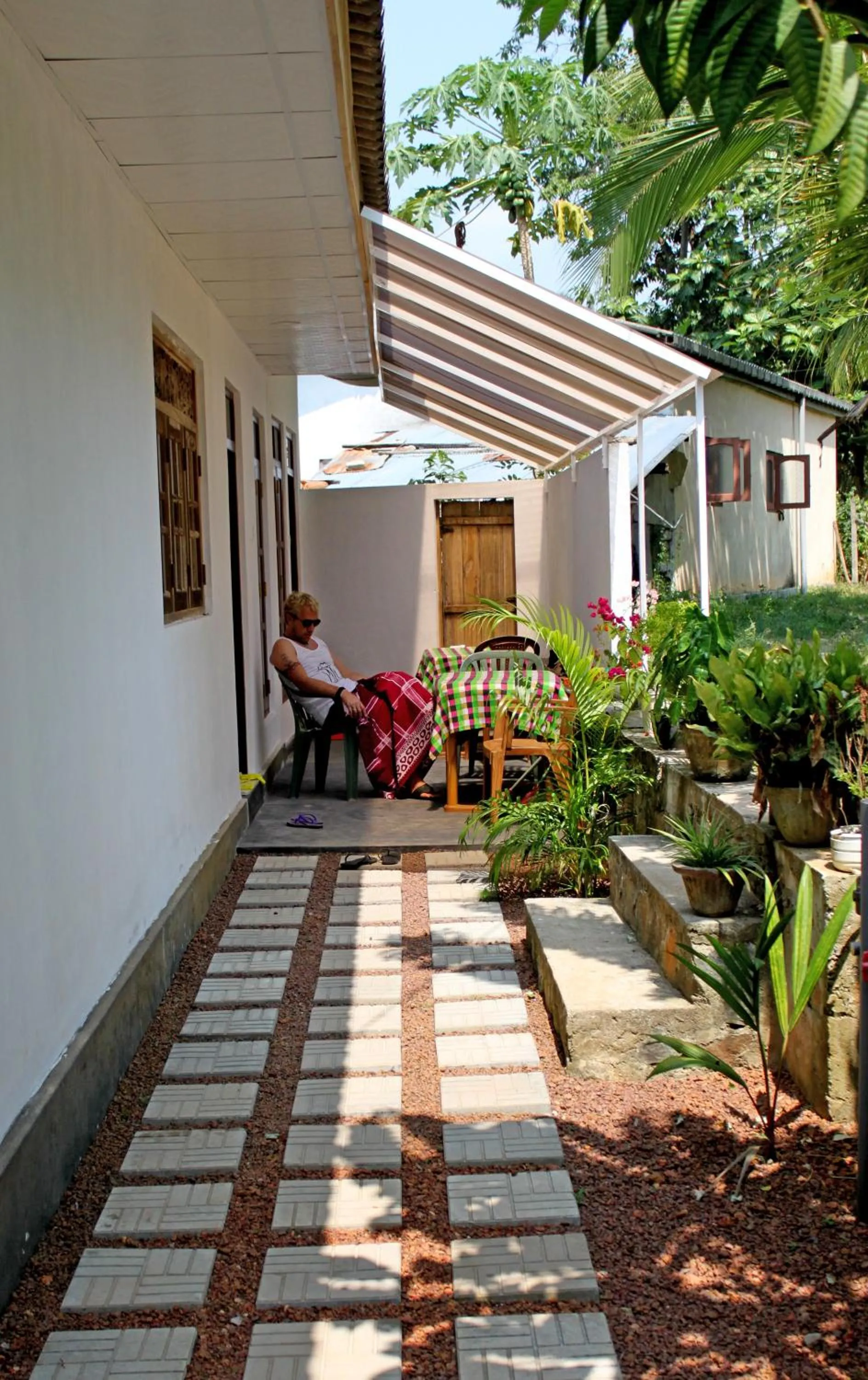 Sun & Tree HomeStay (With Green Nature View)