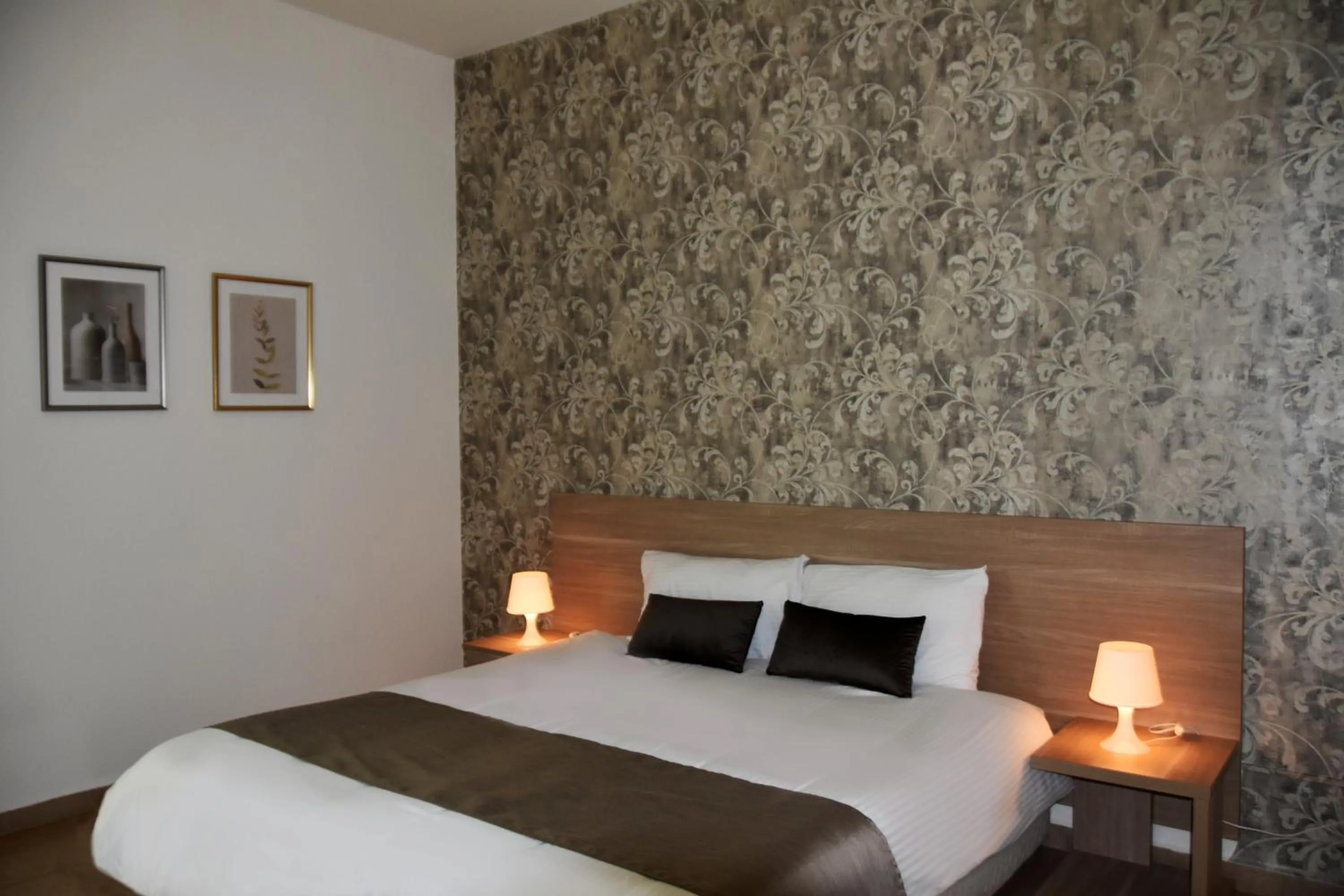 Bed in Byblostar Hotel